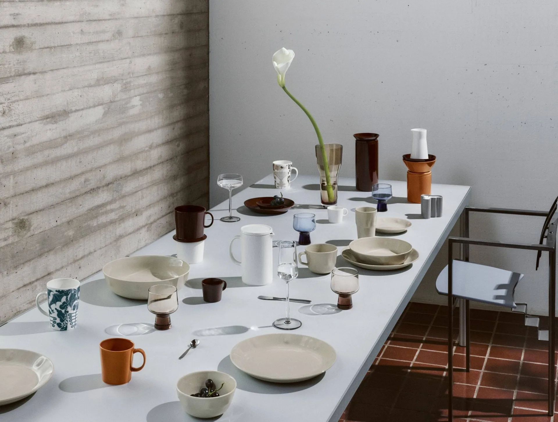 Teema 餐盘 Ø21 cm, 浓缩咖啡 Iittala