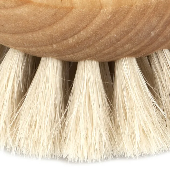 Iris Hantverk Bath brush with knob, birch Iris Hantverk