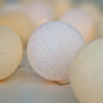 Irislights奶白色 - 20个球 - Irislights