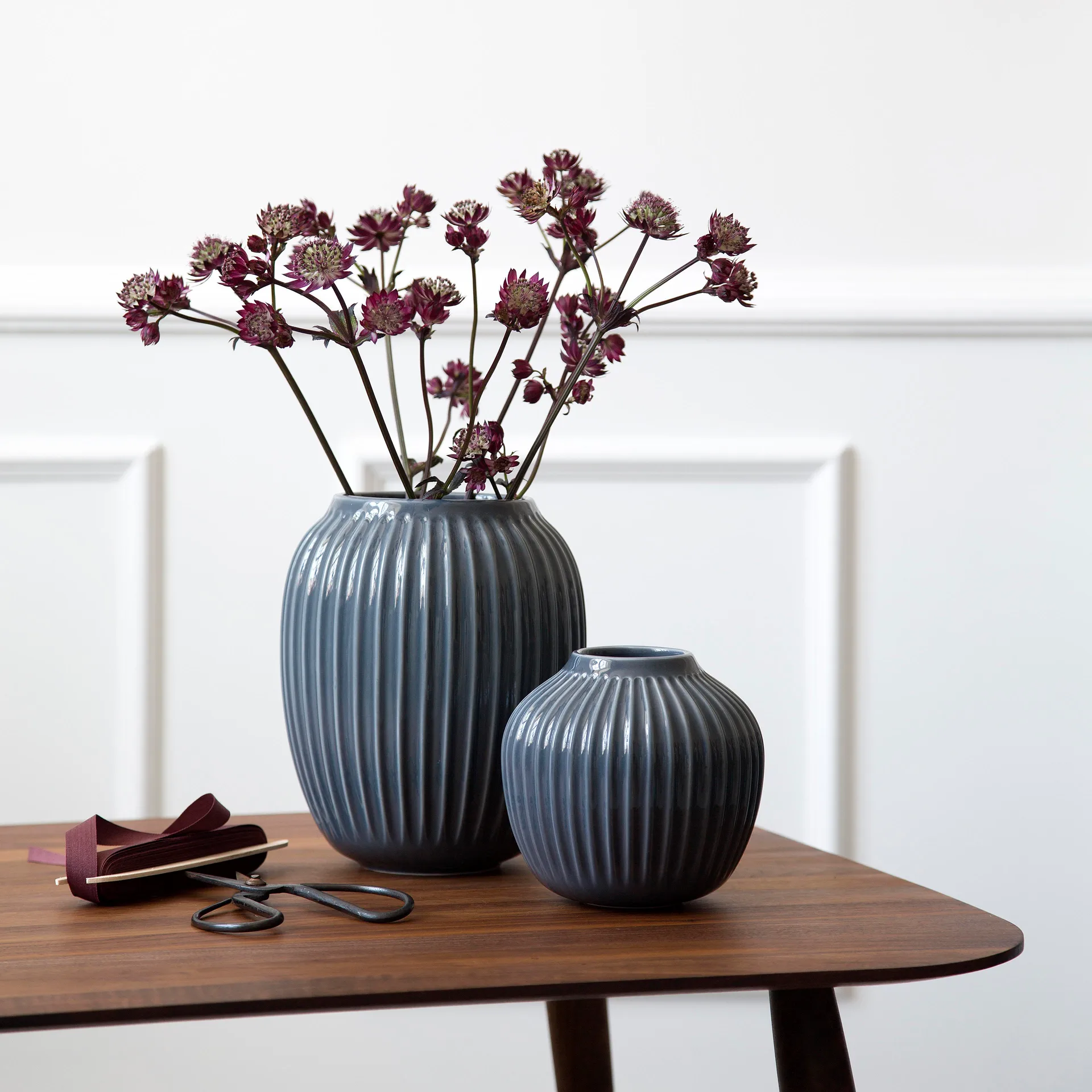 Hammershøi 花瓶, 深灰色, 小号 13 cm Kähler