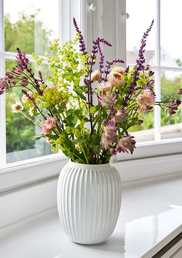 Hammershøi 花瓶 - 白色，中号 21 cm - Kähler