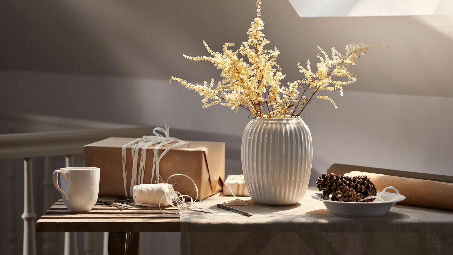 Hammershøi 花瓶 中, 白色 Kähler