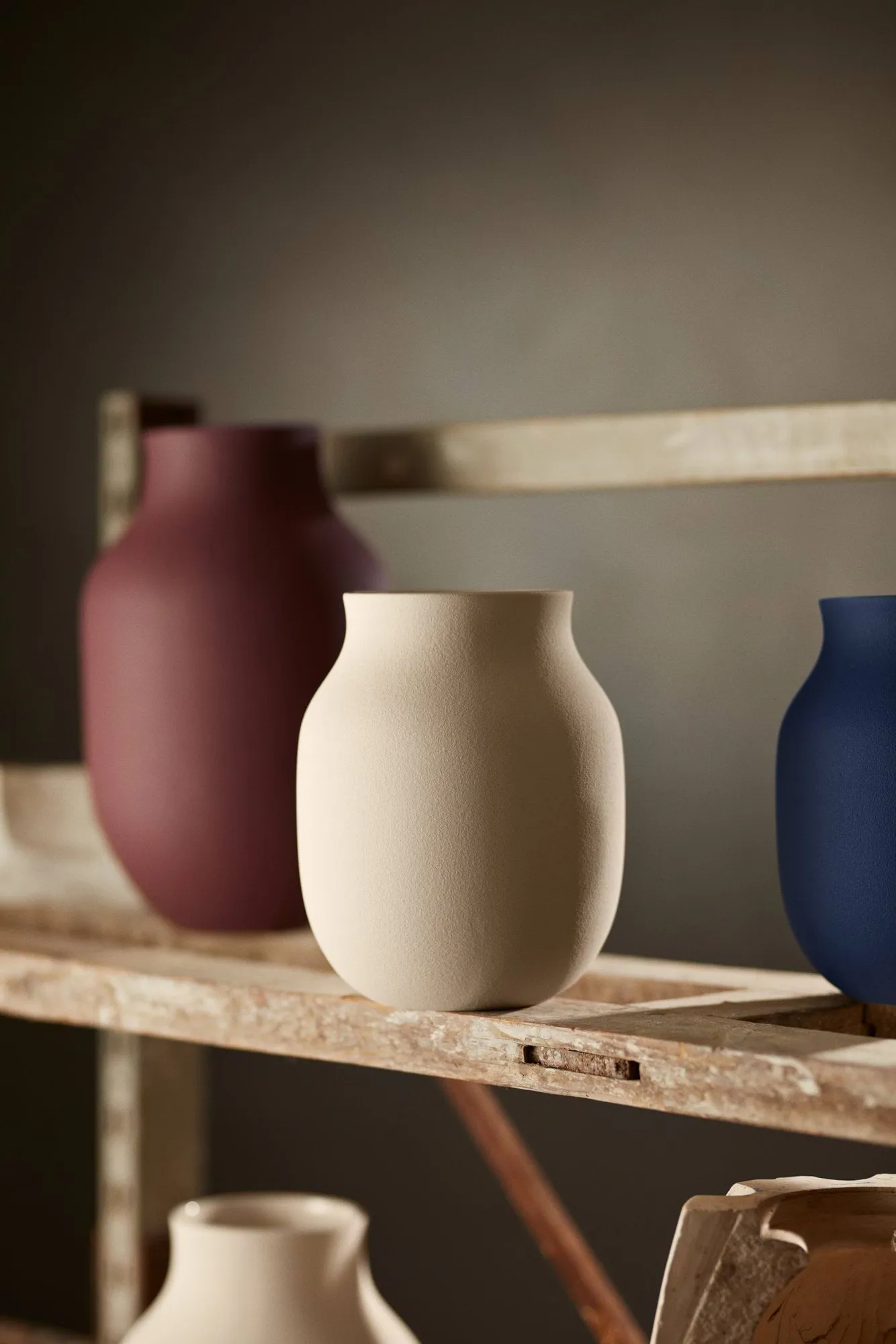 Studio Omaggio 花瓶, 沙色，20cm Kähler