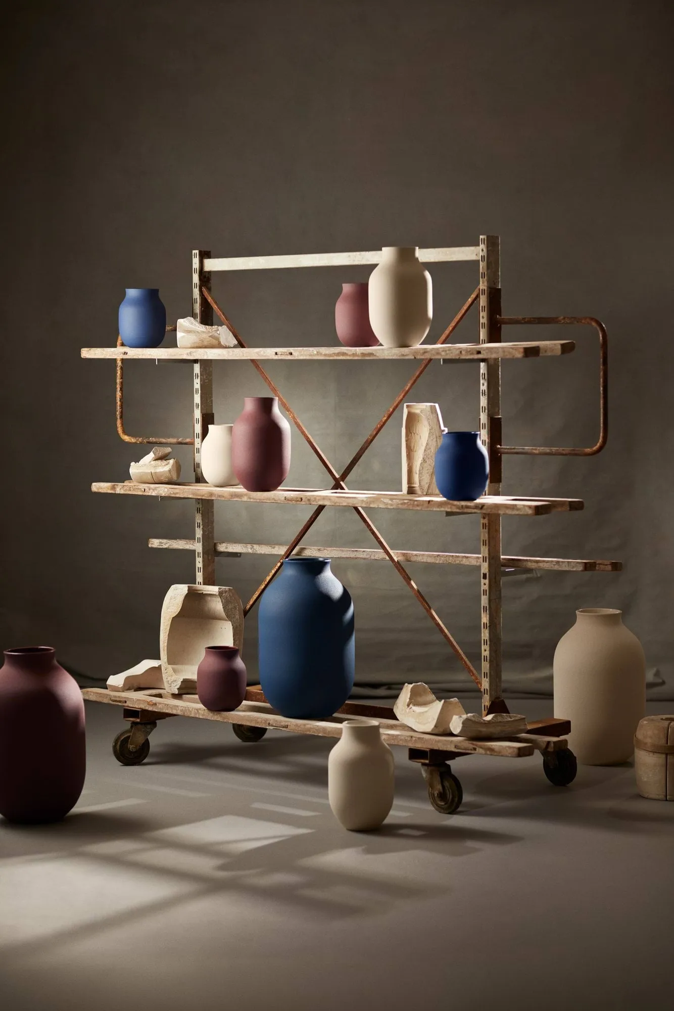 Studio Omaggio 花瓶, 沙色，50cm Kähler