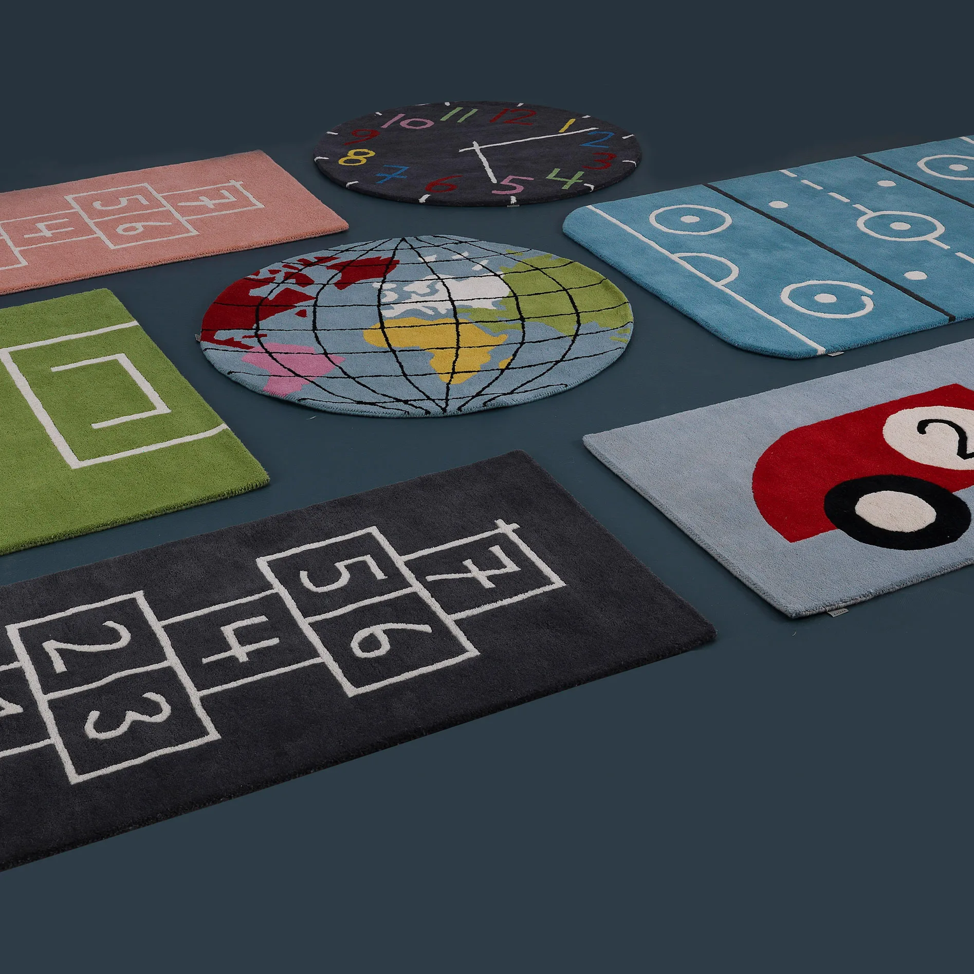 Earth 地毯  Ø130 cm, 蓝色 Kateha