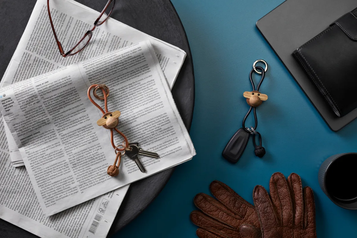 Kaj Bojesen monkey keyring, Teak, limba wood, 原色/自然色 皮革 Kay Bojesen Denmark