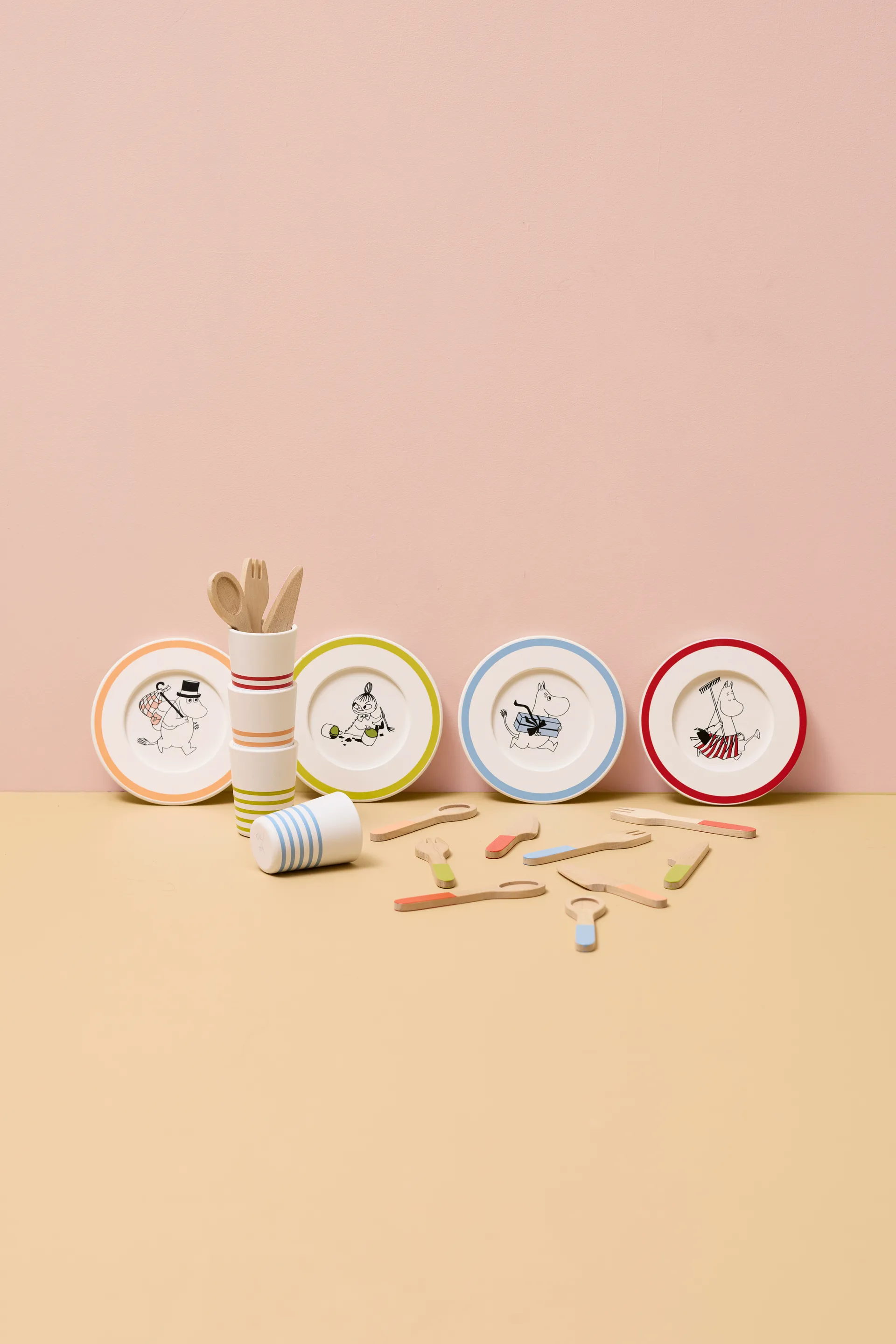 Moomin姆明卡通图案餐具套装, 16件装 Kid's Concept