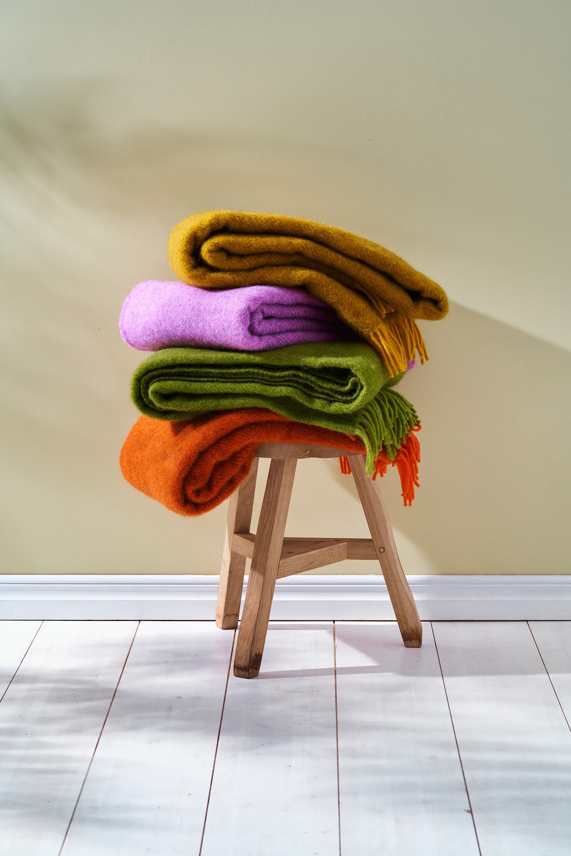 Gotland 羊毛毯子 130x200 cm, 橘色 Klippan Yllefabrik