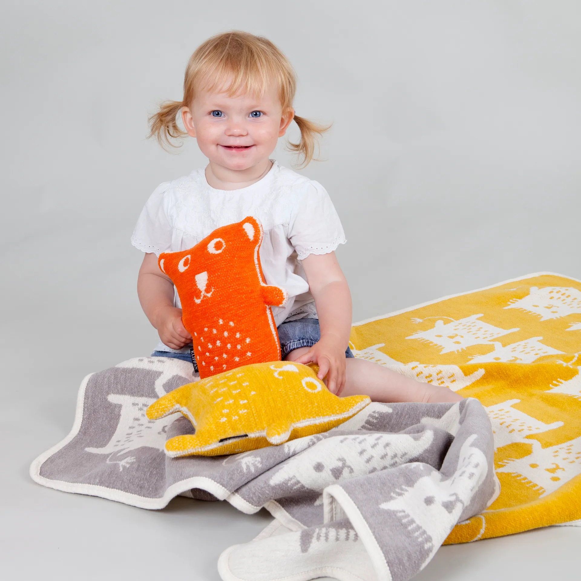 Little me chenille 毯子, 黄色 Klippan Yllefabrik