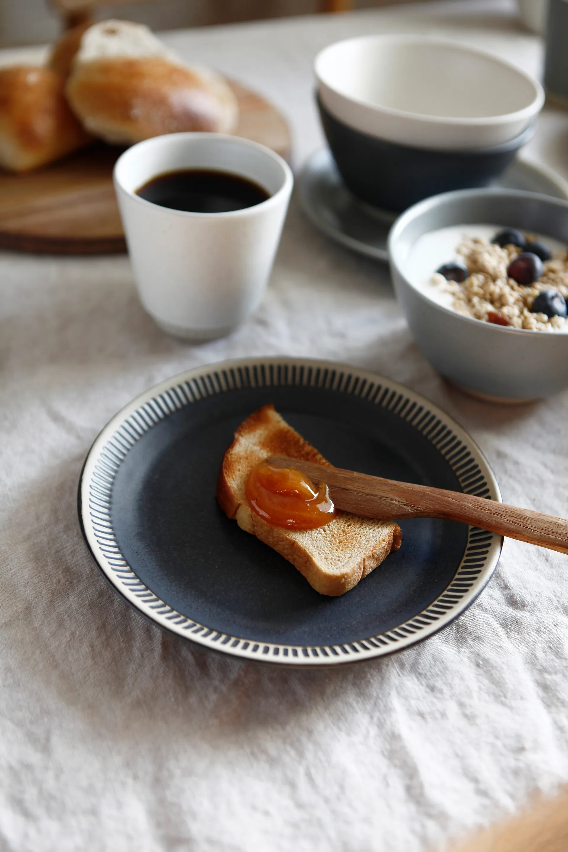 Colorit 盘子 Ø19 cm, Dark 灰色 Knabstrup Keramik