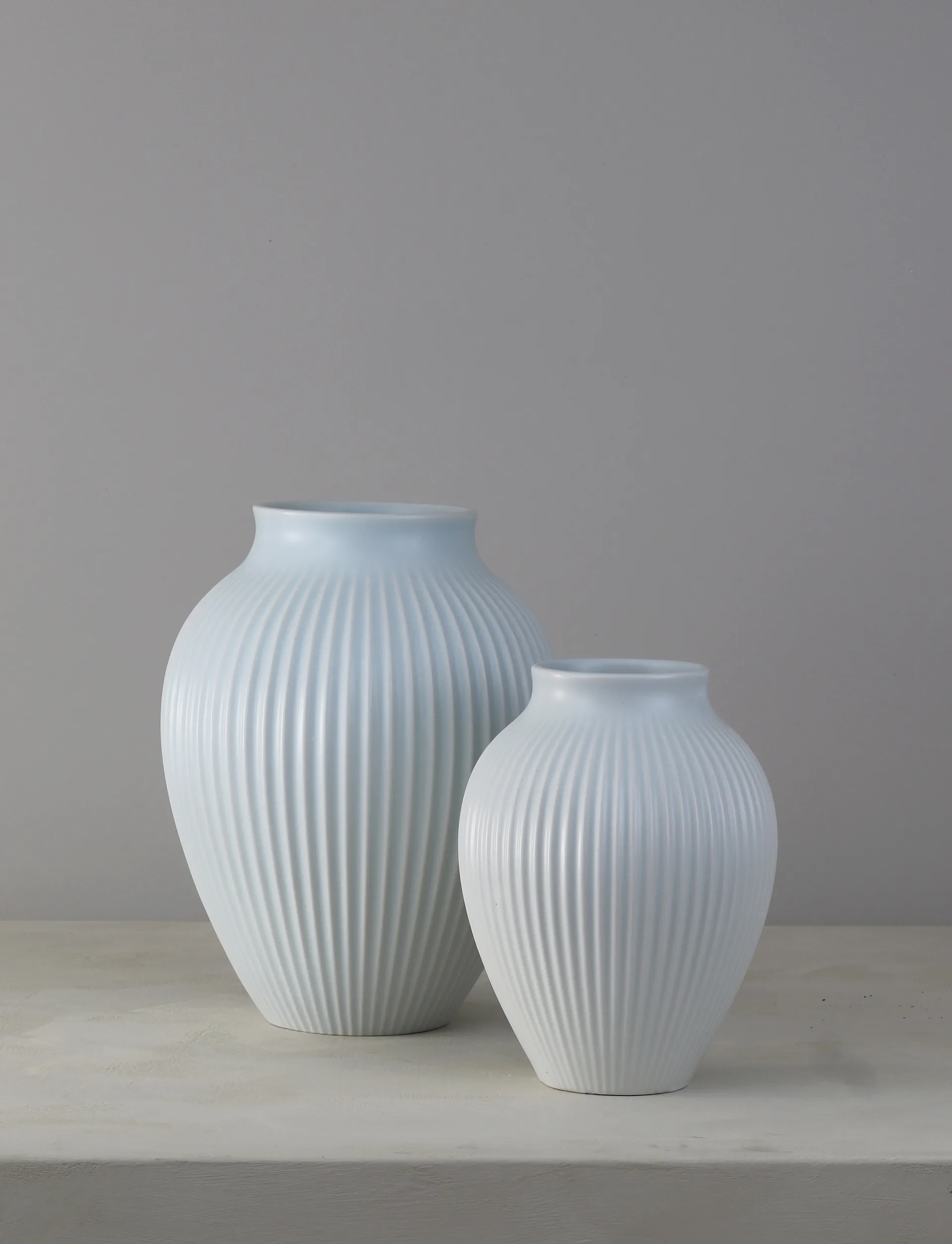 Knabstrup 罗纹花瓶27cm, 冰蓝色 Knabstrup Keramik