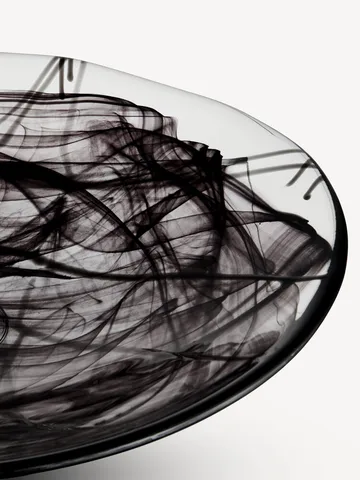 Contrast 碟子 380 mm - 黑色-黑色 - Kosta Boda