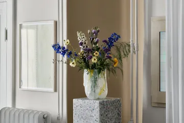 Crackle 花瓶 27cm - 冰糕色 - Kosta Boda