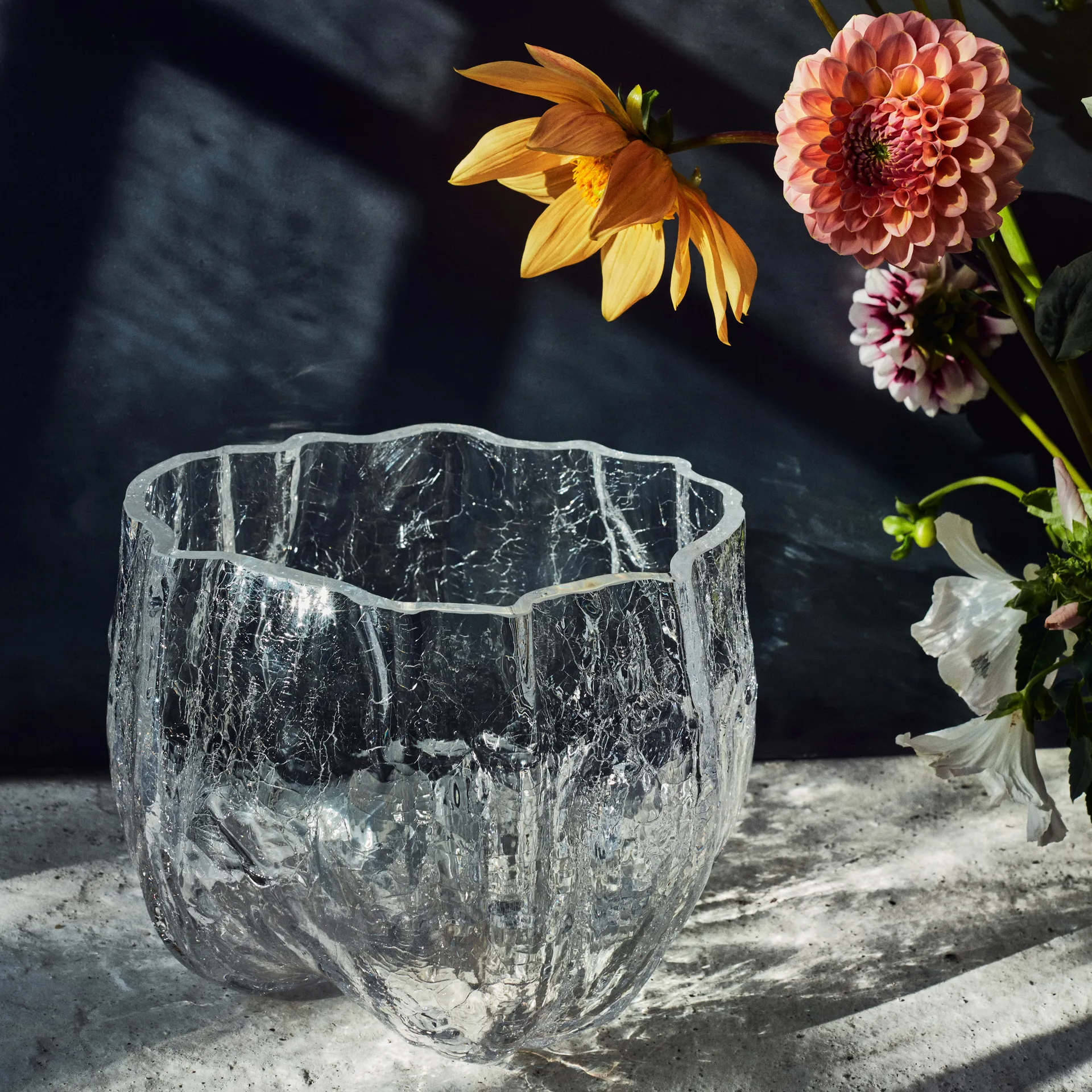 Crackle 碗  large, clear Kosta Boda