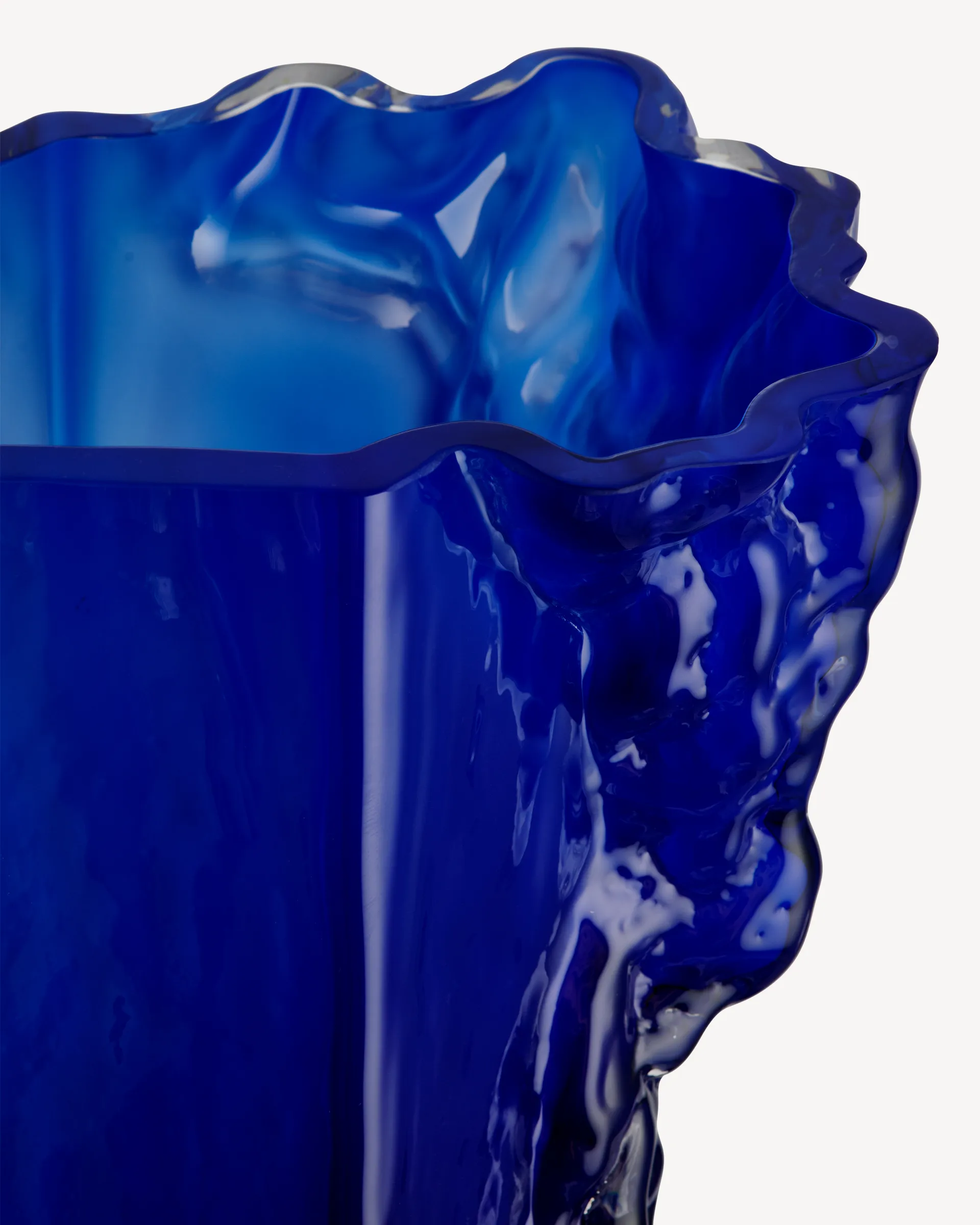 Rocky Baroque 花瓶 35 cm, Deep 蓝色 Kosta Boda