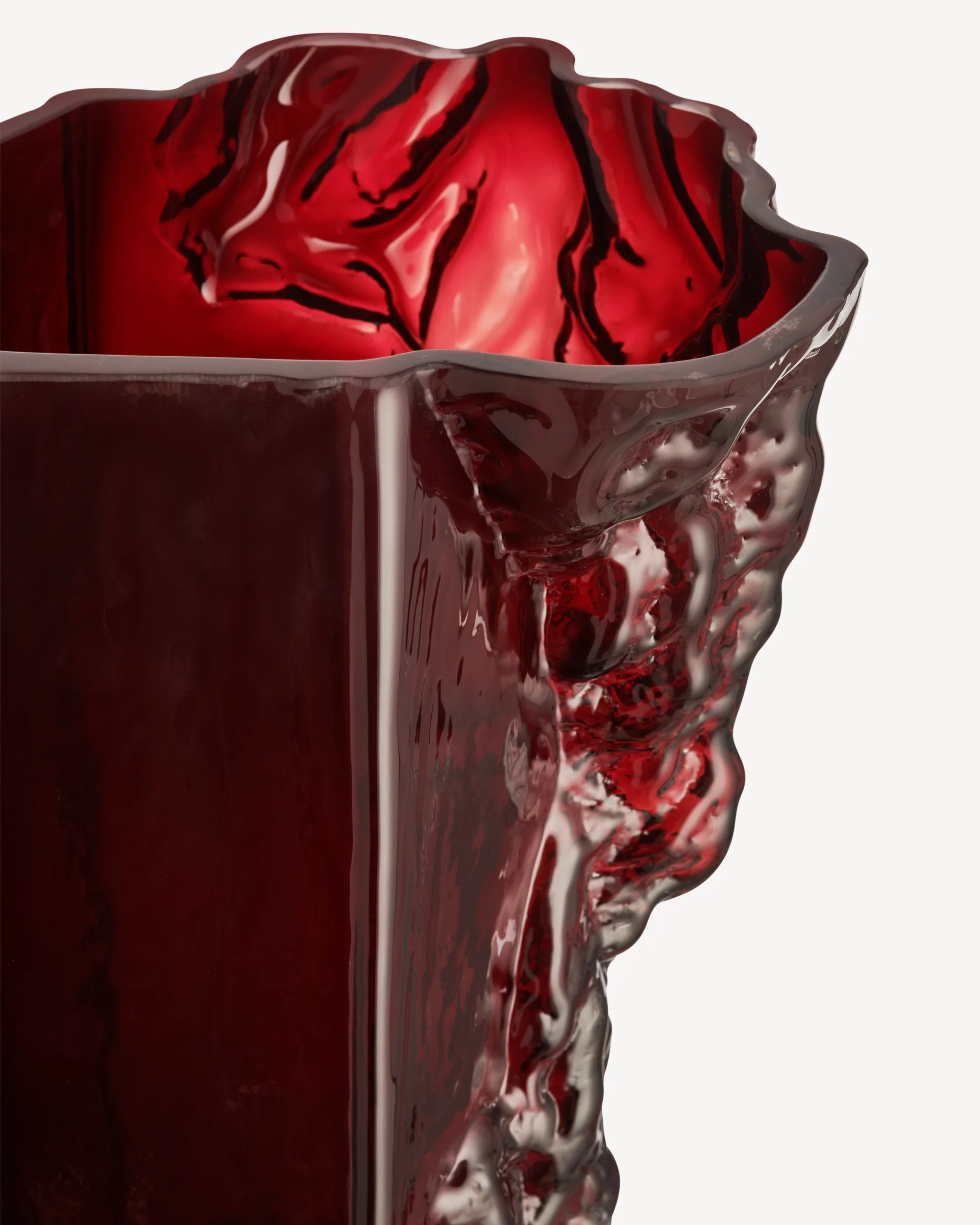 Rocky Baroque 花瓶 35 cm, Oxblood Kosta Boda