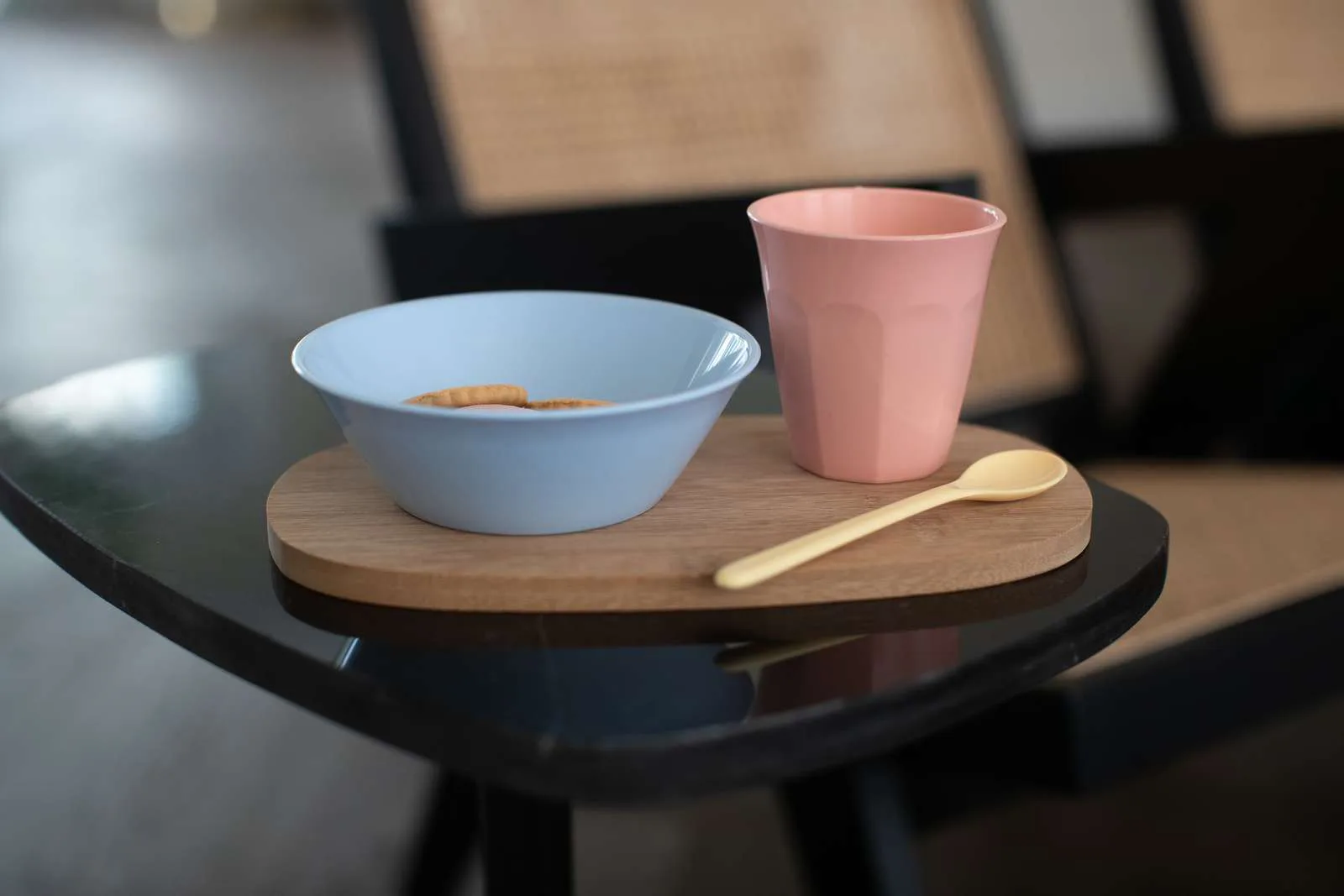 Nora Macarons dinnerware 套装 16件, 彩色 Koziol