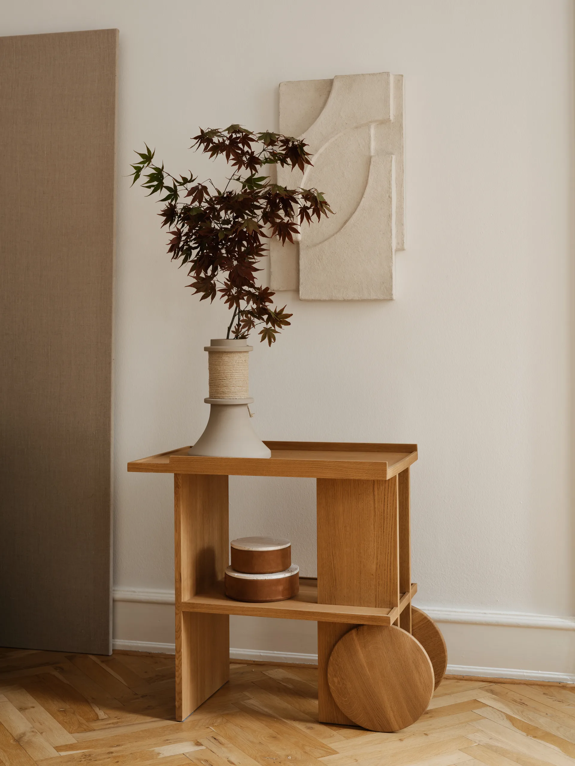 Axis 边几42x80cm, 暖色调涂漆橡木 Kristina Dam Studio