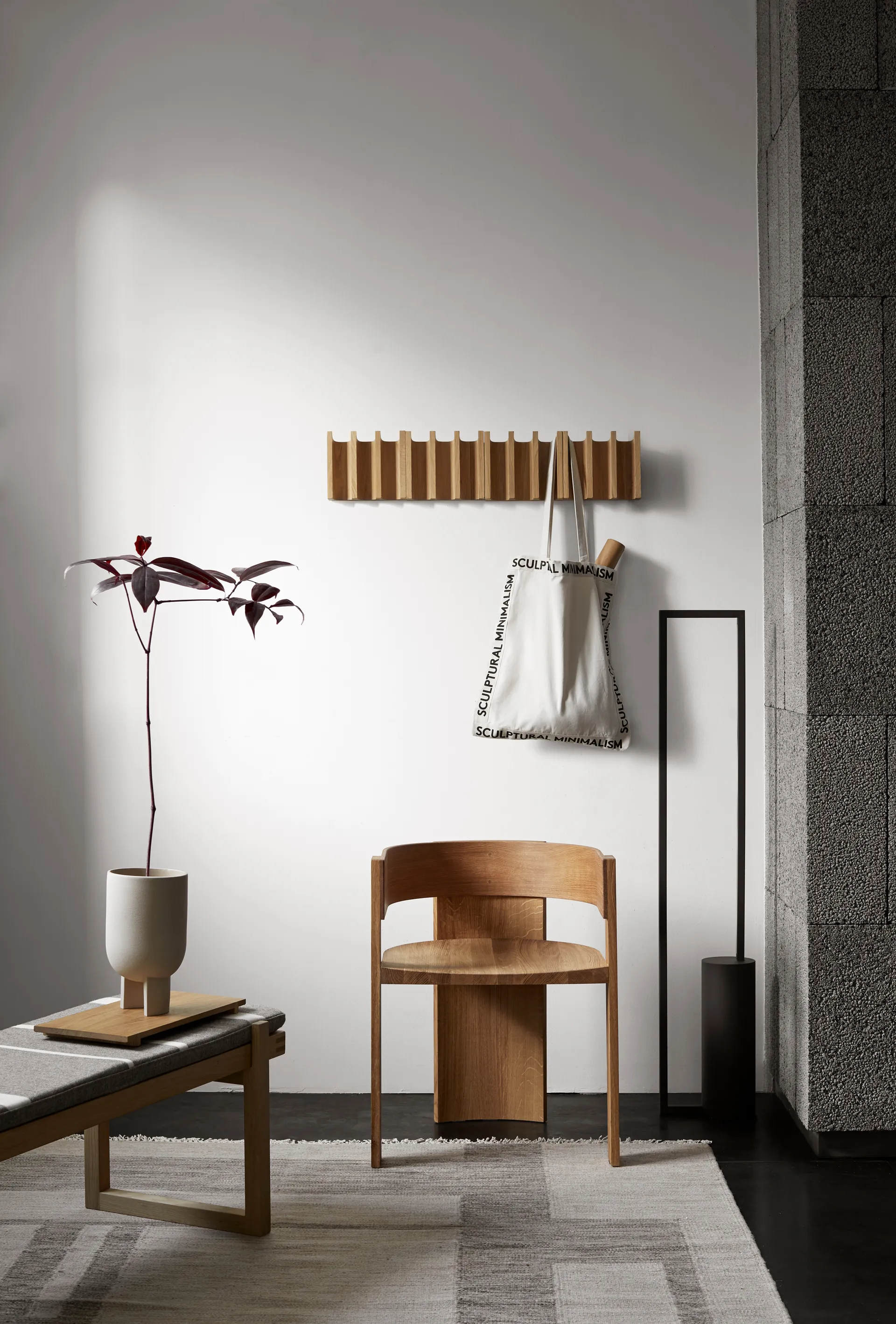 Collector 椅子, 暖色调涂漆橡木_胡桃木 Kristina Dam Studio