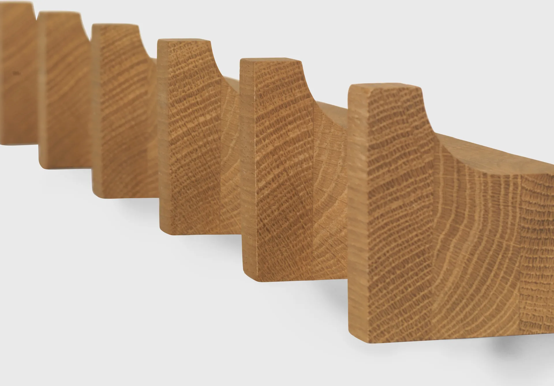 Column coat rack 49 cm, Warm oiled 自然木色 Kristina Dam Studio