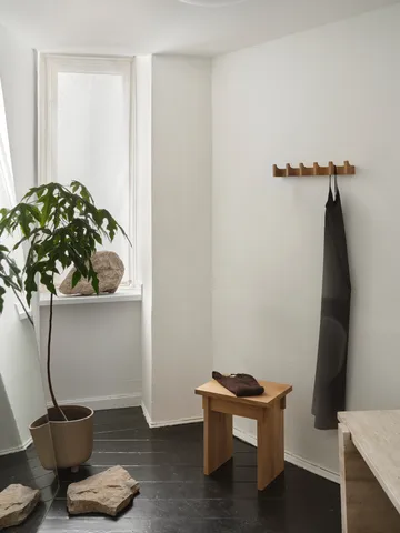 Column coat rack 49 cm - Warm oiled 自然木色 - Kristina Dam Studio