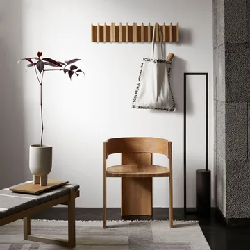 Column 衣架 - Kristina Dam Studio