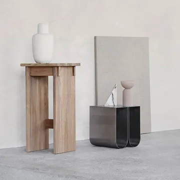 Curved 弧形造型北欧风格边几 - 米色 - Kristina Dam Studio