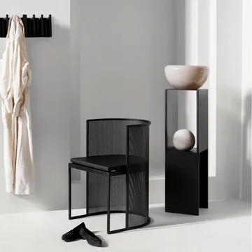 Pedestal 立柱造型北欧风格边几 - 黑色 - Kristina Dam Studio