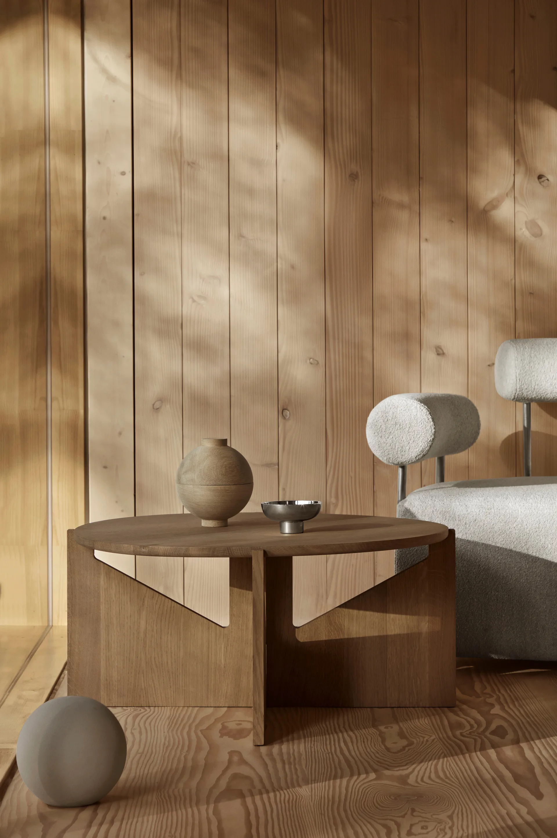 Simple XL 咖啡桌 Ø78 cm, Warm 漆橡木 Kristina Dam Studio