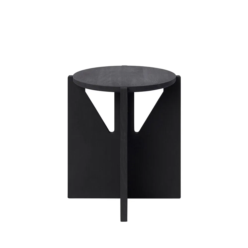 Stool 圆形凳, 橡木色_黑色, Ø36x42 cm Kristina Dam Studio