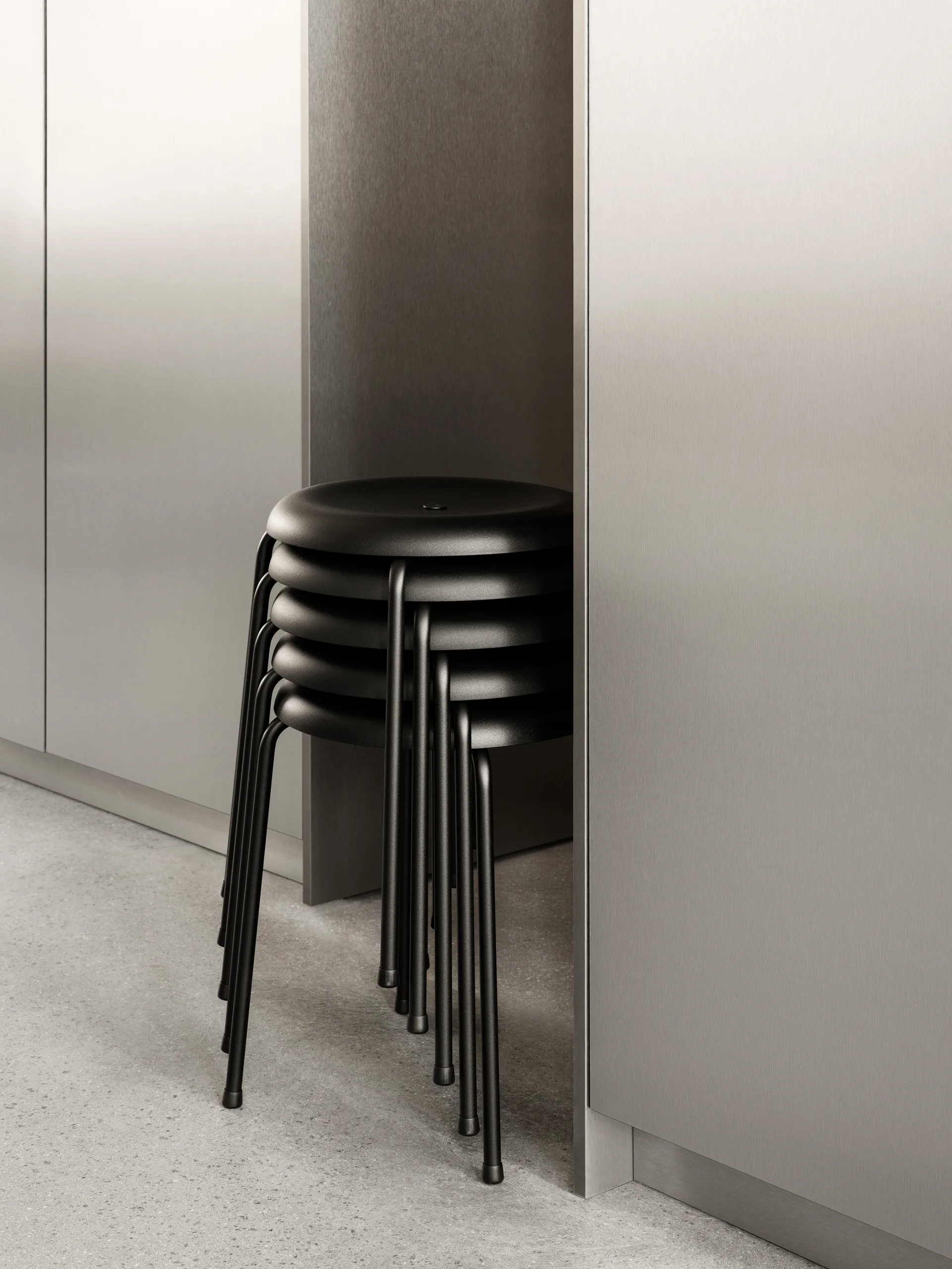 凳子 bench, 黑色 皮革–镀铬色 frame, 45 cm Lammhults