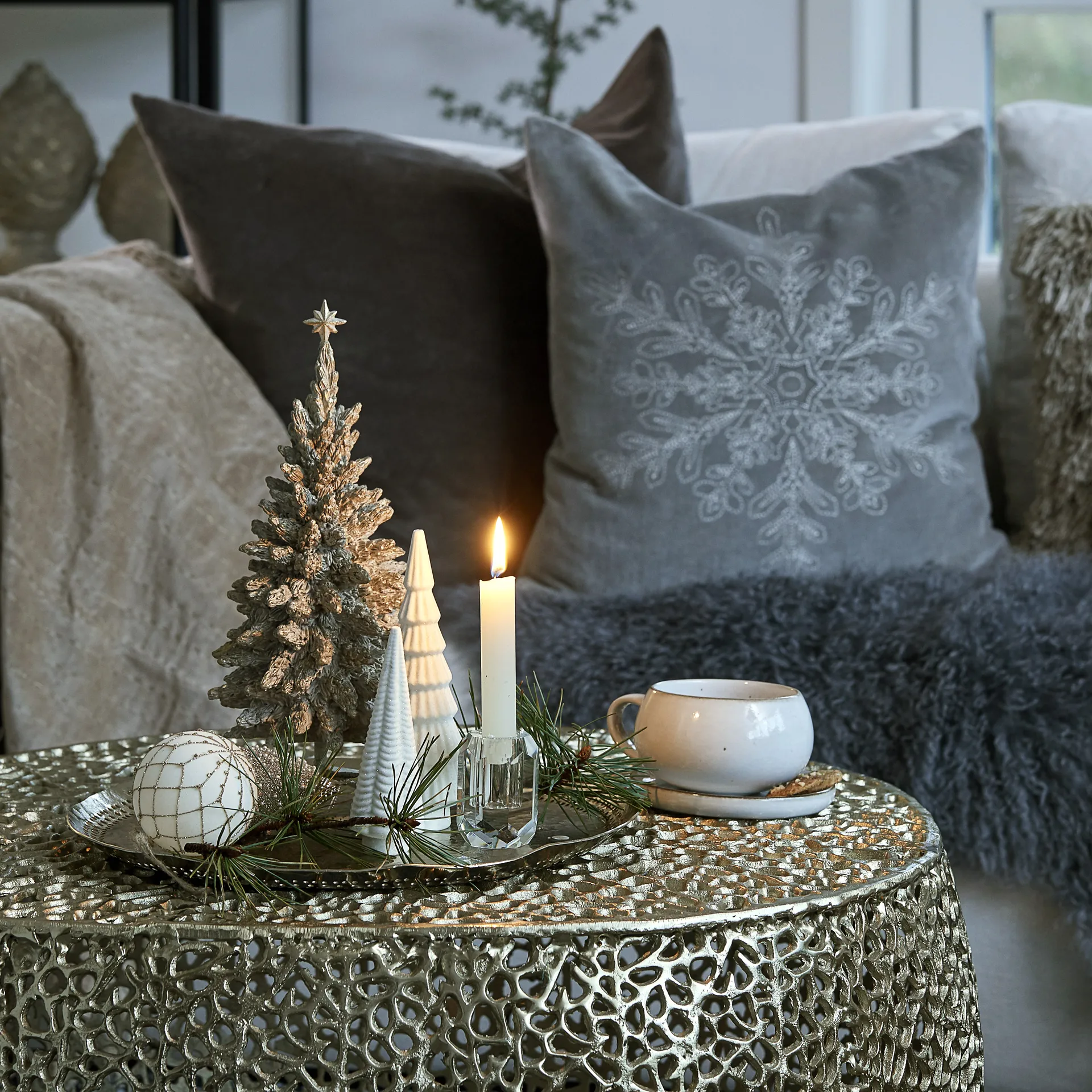 Amera 杯子 and 碟子, 白色 沙色 Lene Bjerre