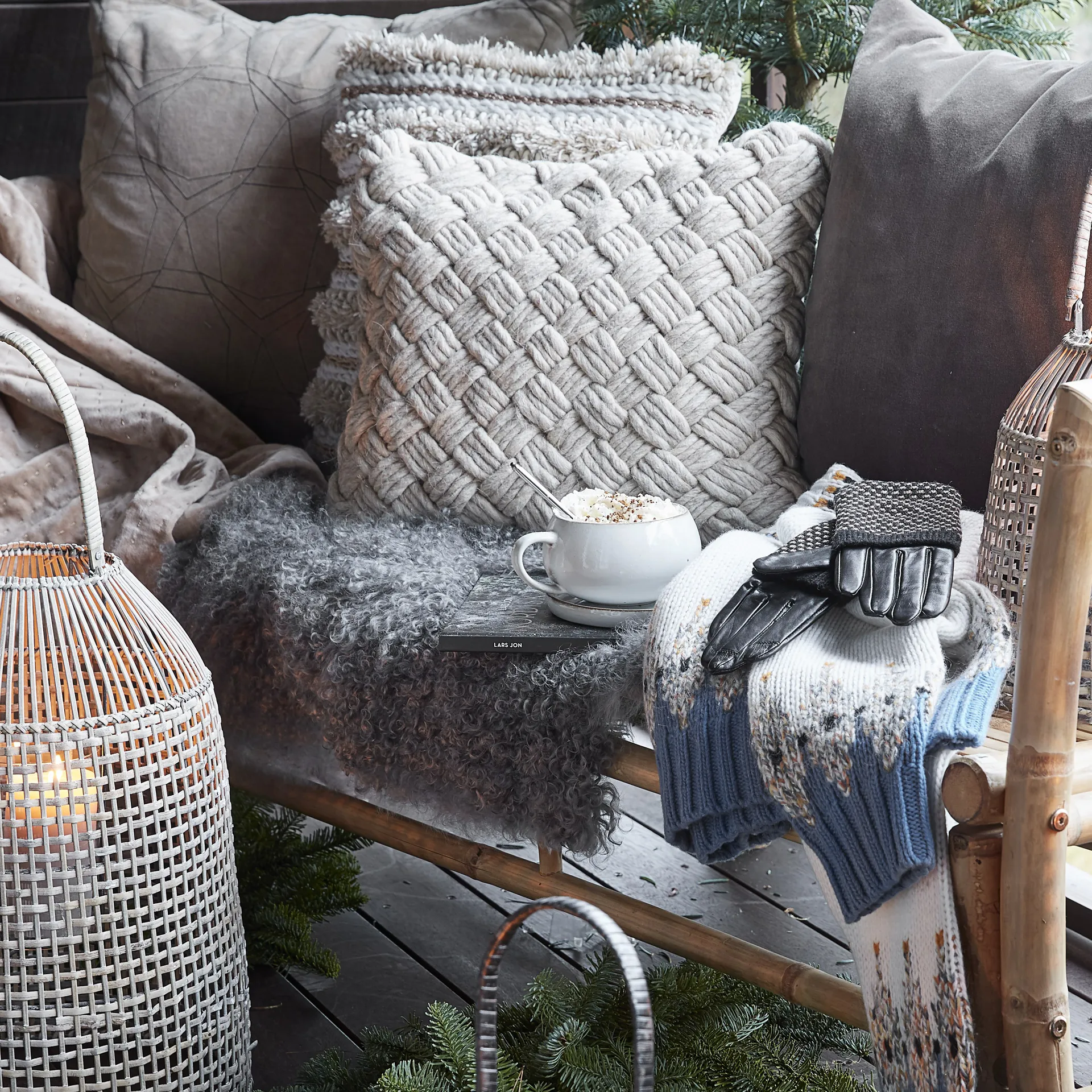 Amera 杯子 and 碟子, 白色 沙色 Lene Bjerre