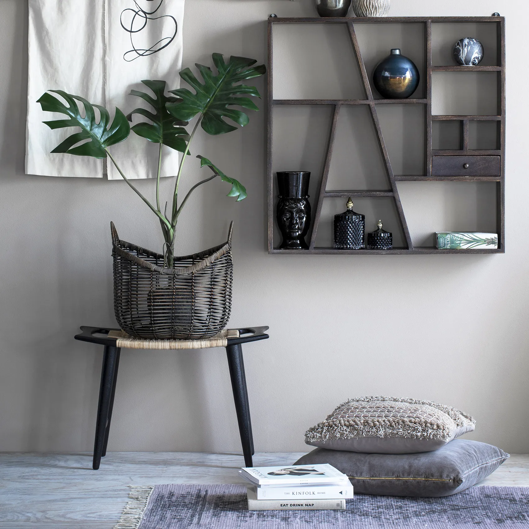 Miya 储物罐 （含盖子） Ø8.5 cm, dark 灰色/黑色 Lene Bjerre