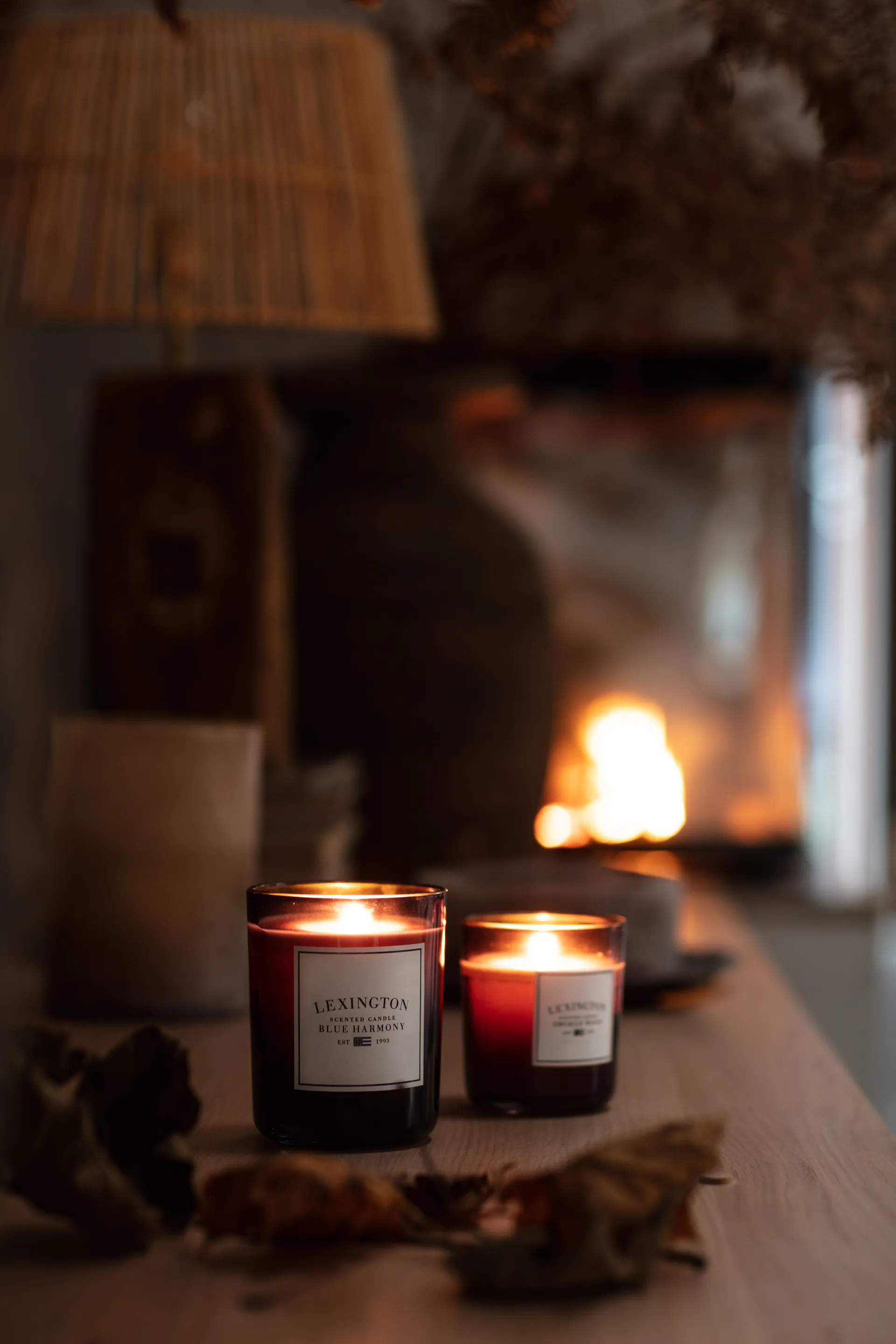 Blue Harmony scented candle 60 hours, Dark 蓝色 Lexington