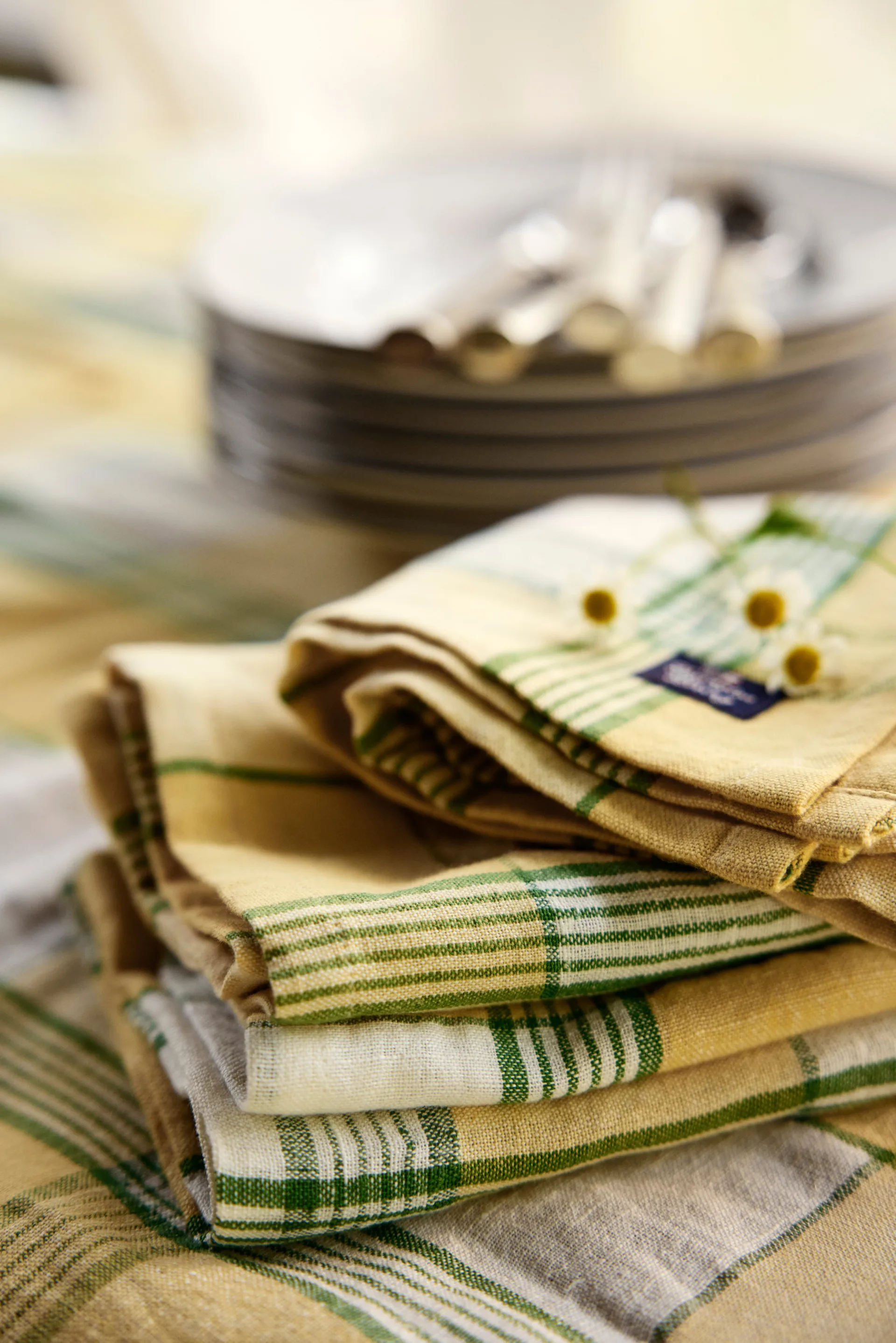 Easter Linen/Cotton 桌布 150x250 cm, 黄色-绿色 Lexington