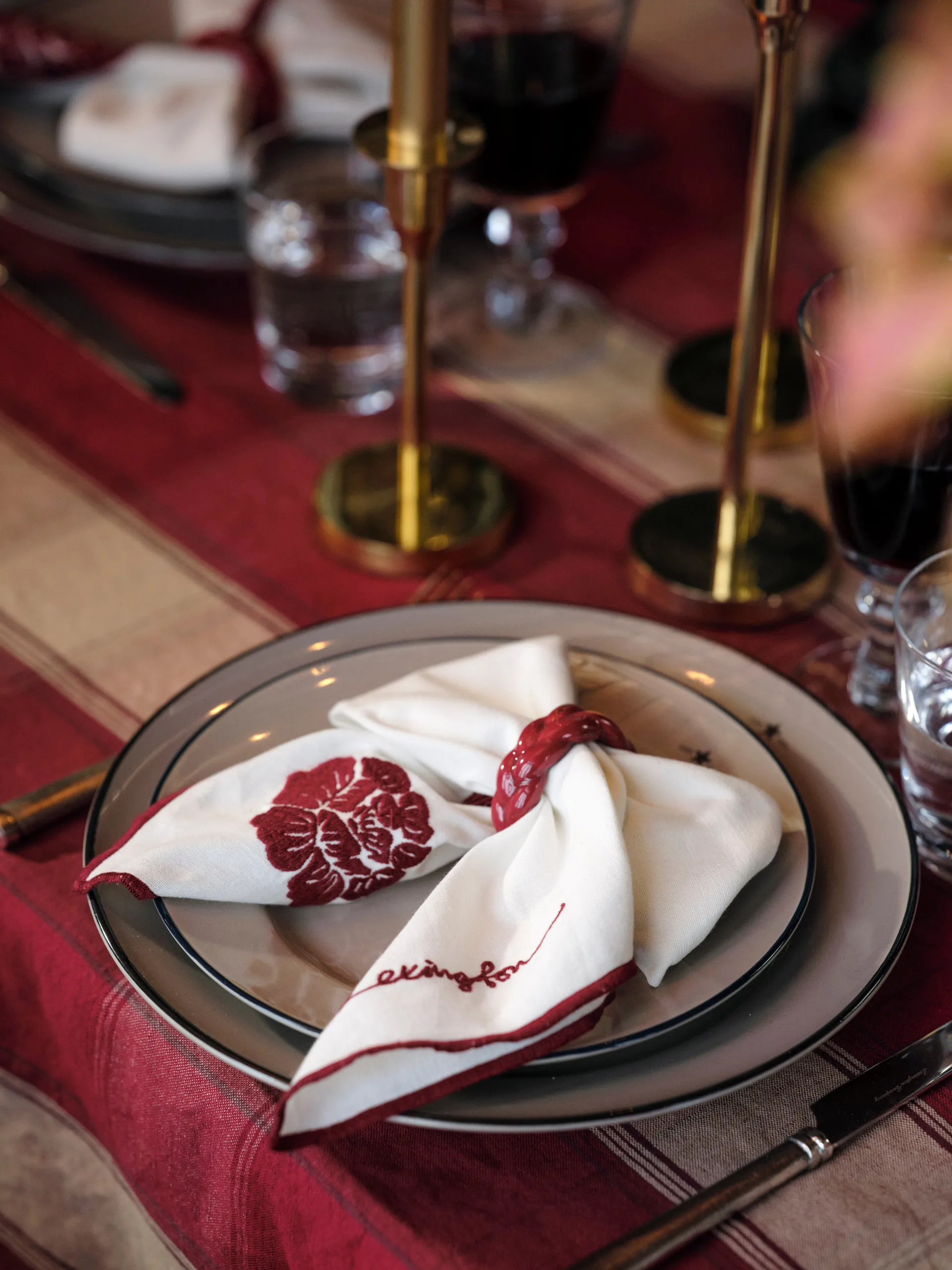 Flower linen-cotton 餐巾纸 50x50 cm, 白色-红色 Lexington