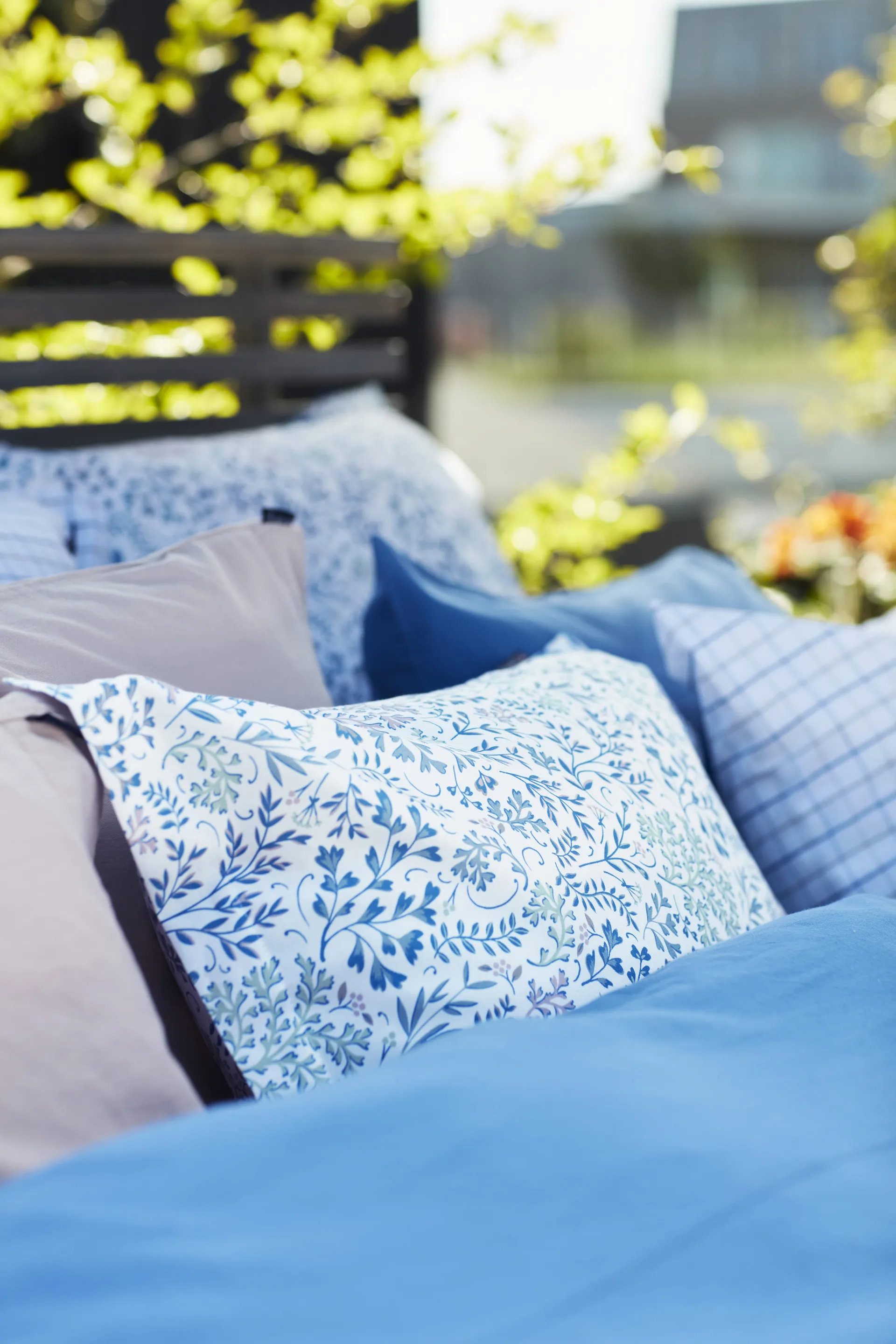 Flower Printed Cotton Sateen 枕头套 50x60 cm, 蓝色 Lexington