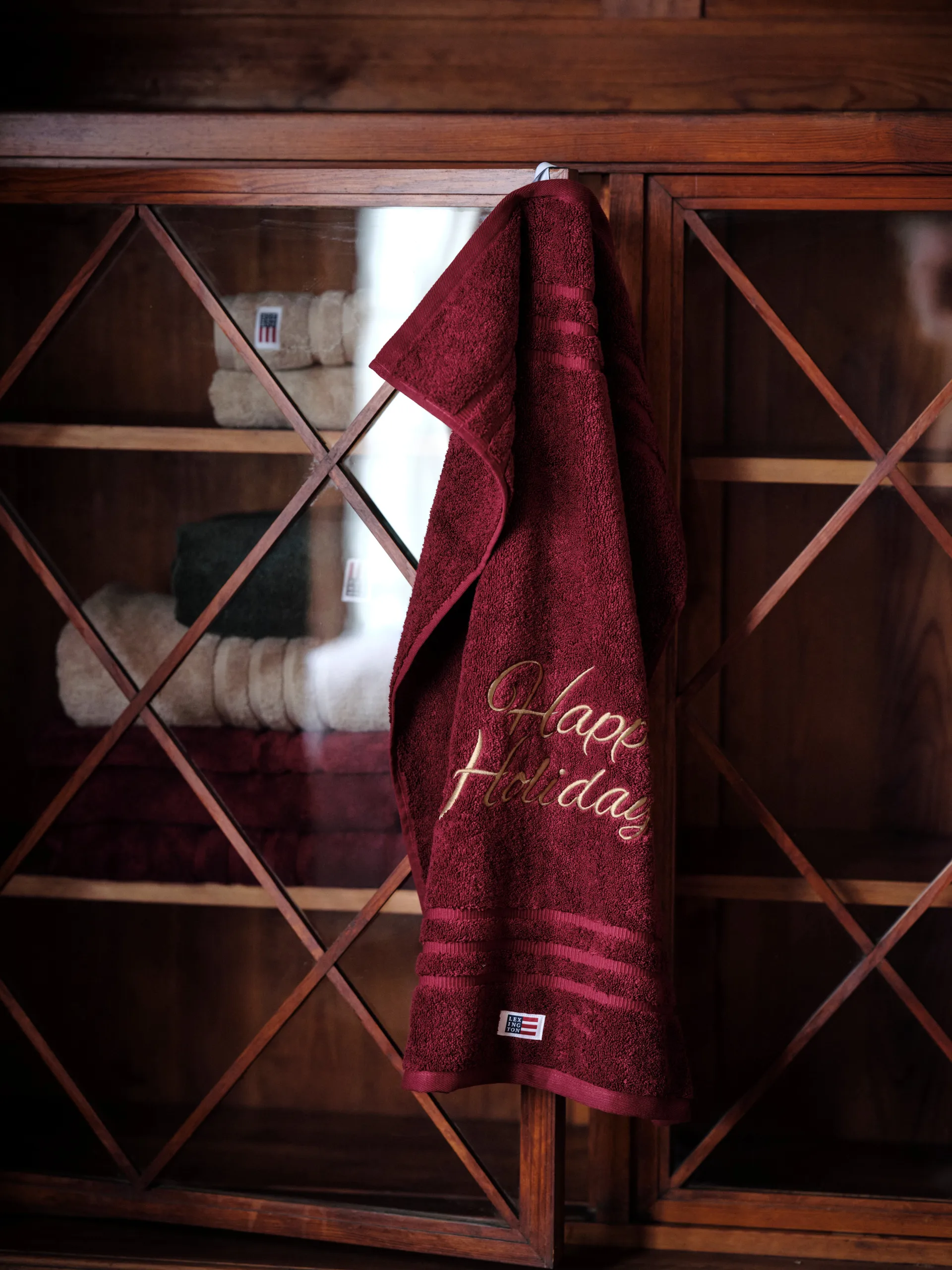 Happy Holidays 毛巾 50x70 cm, 红色 Lexington