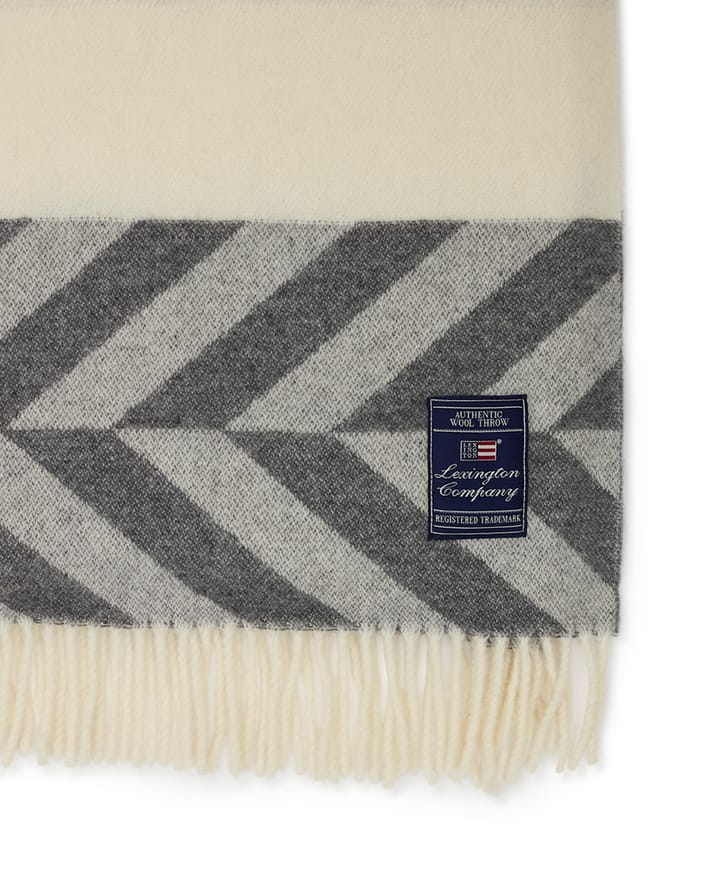 Herringbone Striped Recycled 羊毛毯子 130x170 cm, 灰色-off 白色 Lexington