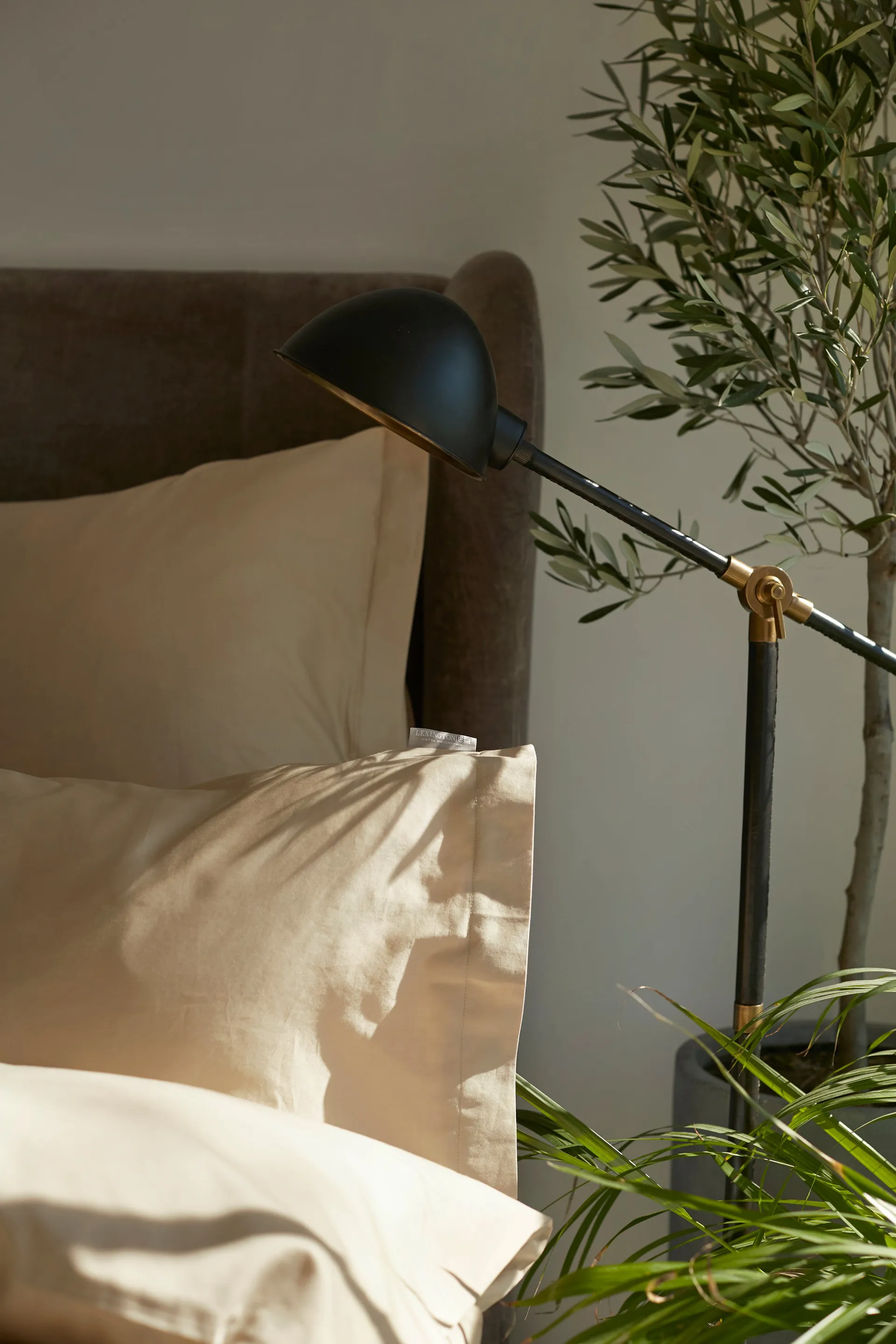 Hotel Cotton Sateen duvet cover 220x220 cm,  Lexington