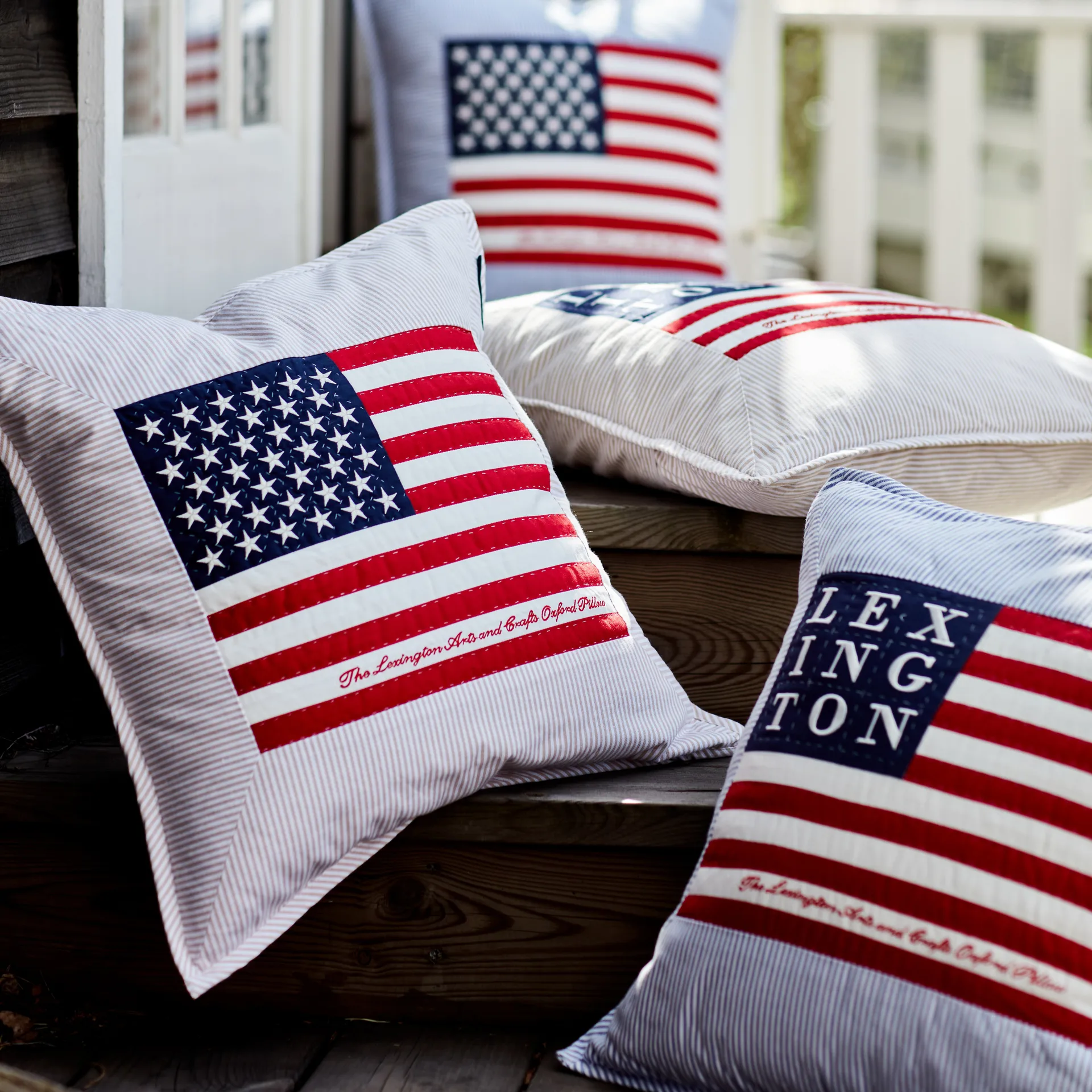 Icons Arts & Crafts 靠枕套 50x50 cm, 蓝色-白色 Lexington