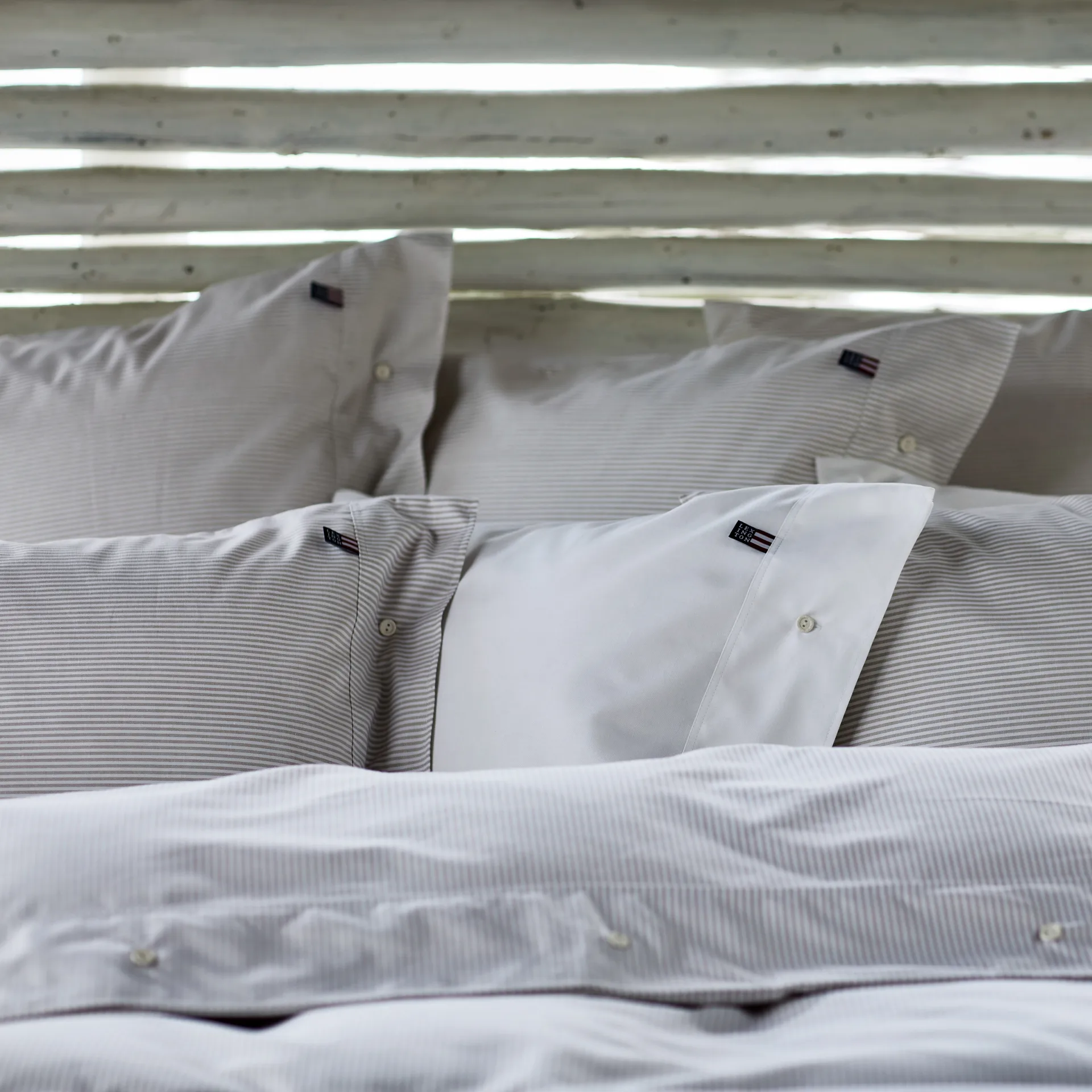 Icons Pin Point duvet cover 220x220 cm, 米色-白色 Lexington