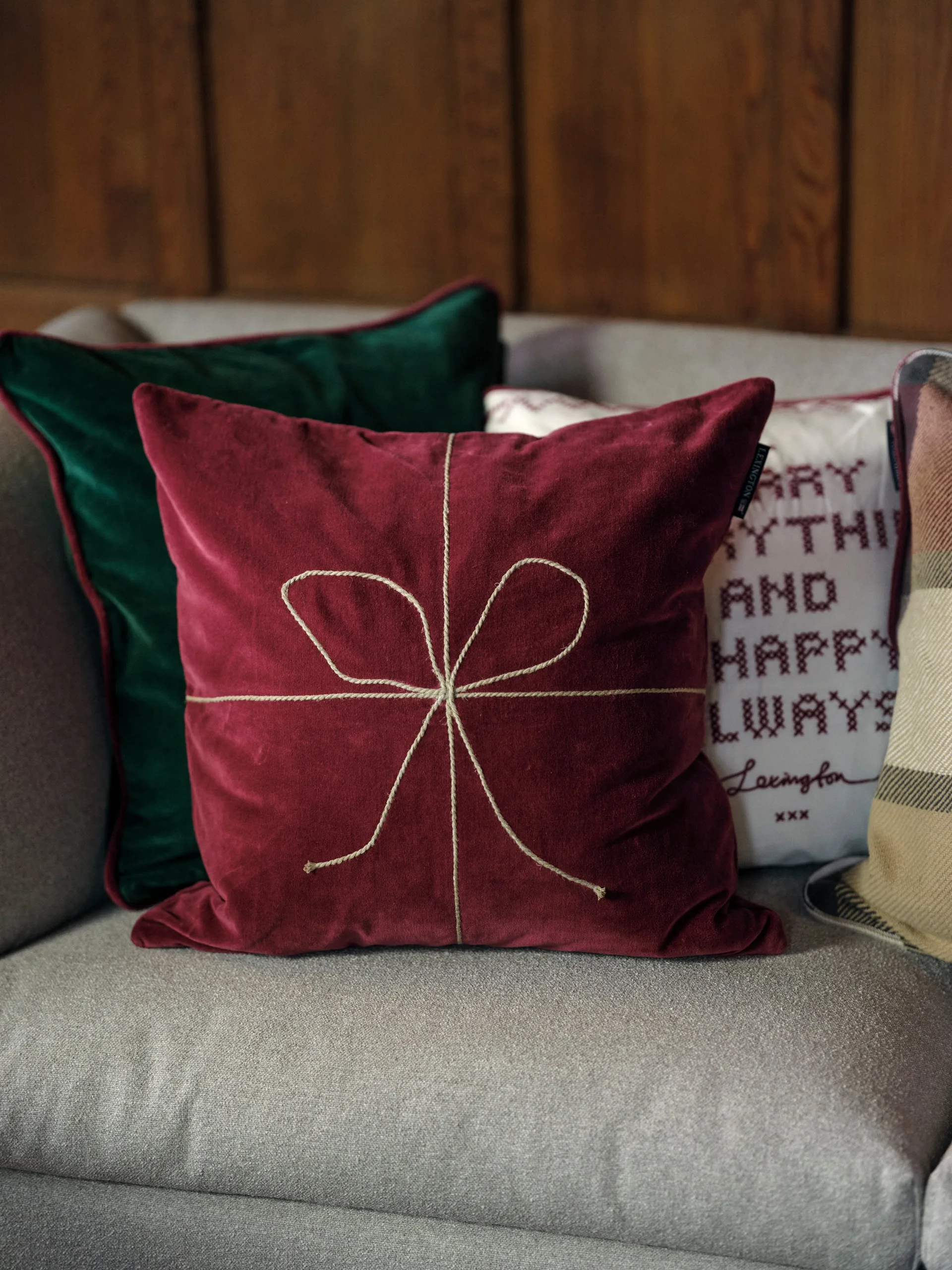 The merrier velvet 靠枕套 50x50 cm, 绿色 Lexington