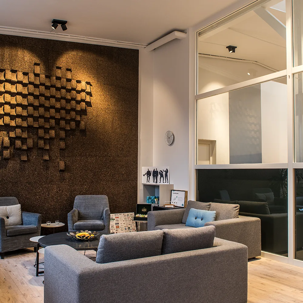 Focus Mini 2壁 and ceiling 灯, 黑色, 2700 kelvin Light-Point