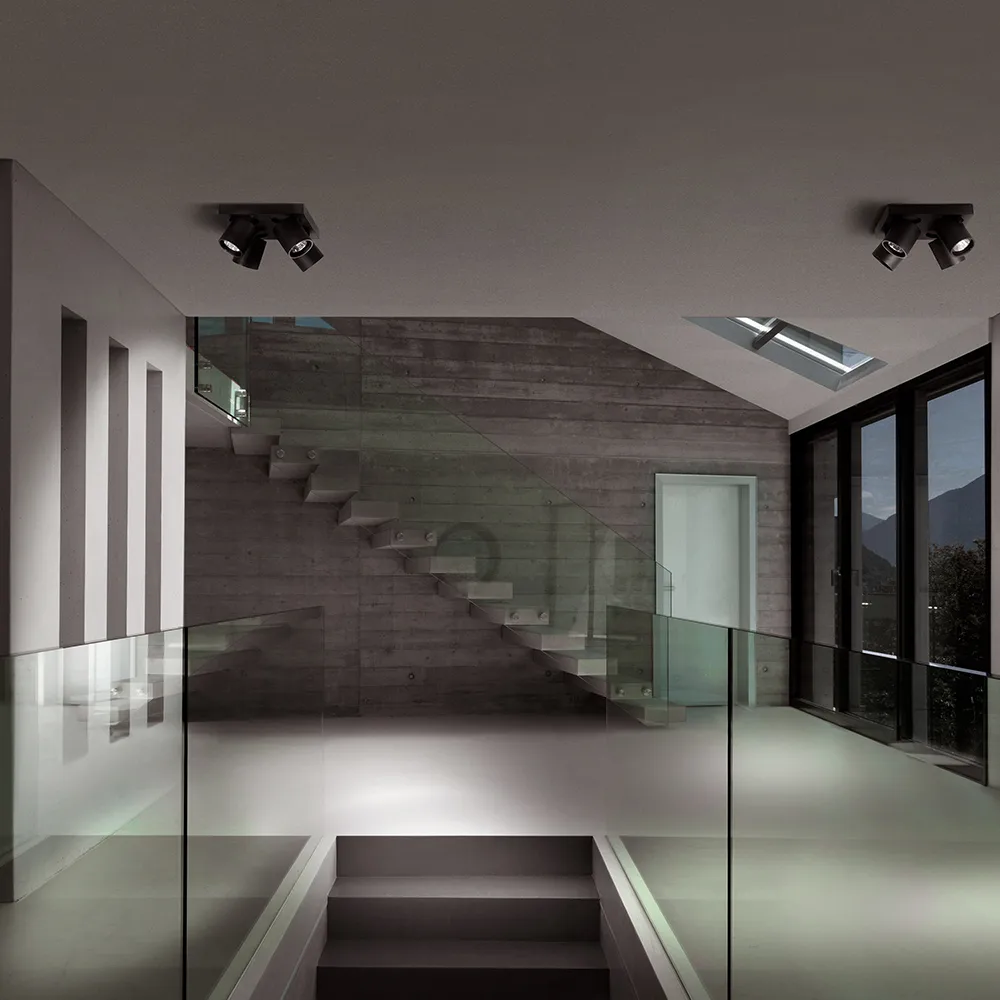 Focus Mini 2壁 and ceiling 灯, 黑色, 3000 kelvin Light-Point