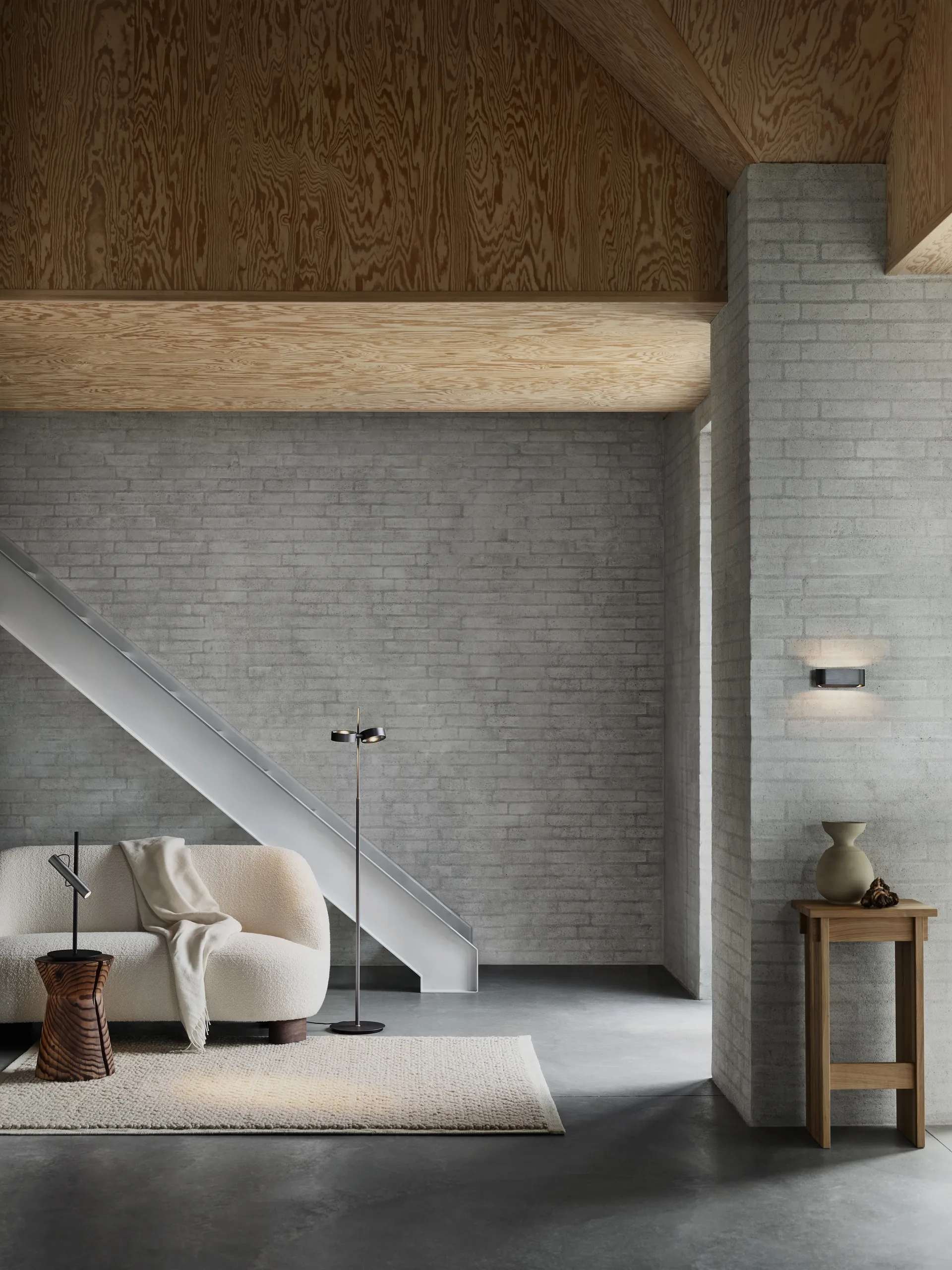 Orbit 落地灯, Titanium Light-Point