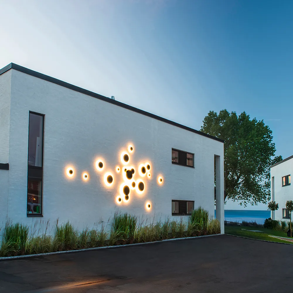 Soho W2 壁灯, 黑色, 2700 kelvin Light-Point