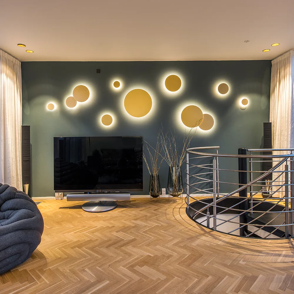 Soho W2 壁灯, Gold, 3000 kelvin Light-Point