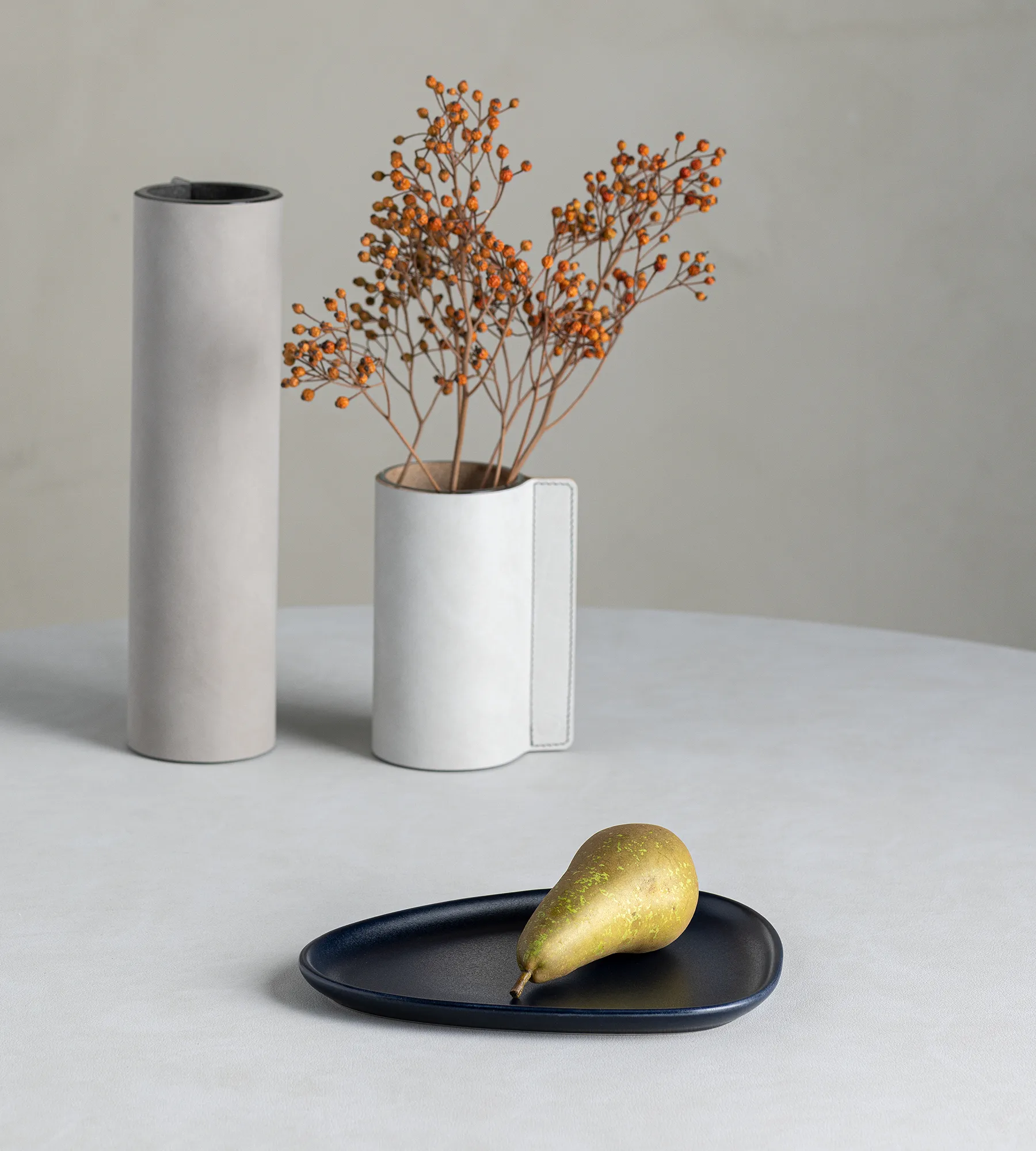 Curve Stoneware 小盘 19x22cm, 海军蓝 LIND DNA